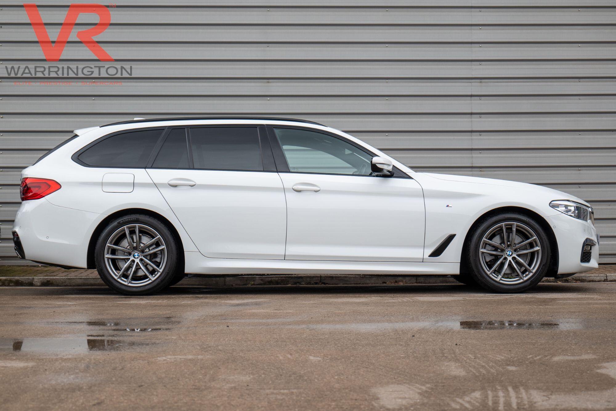 BMW 5 Series view 21