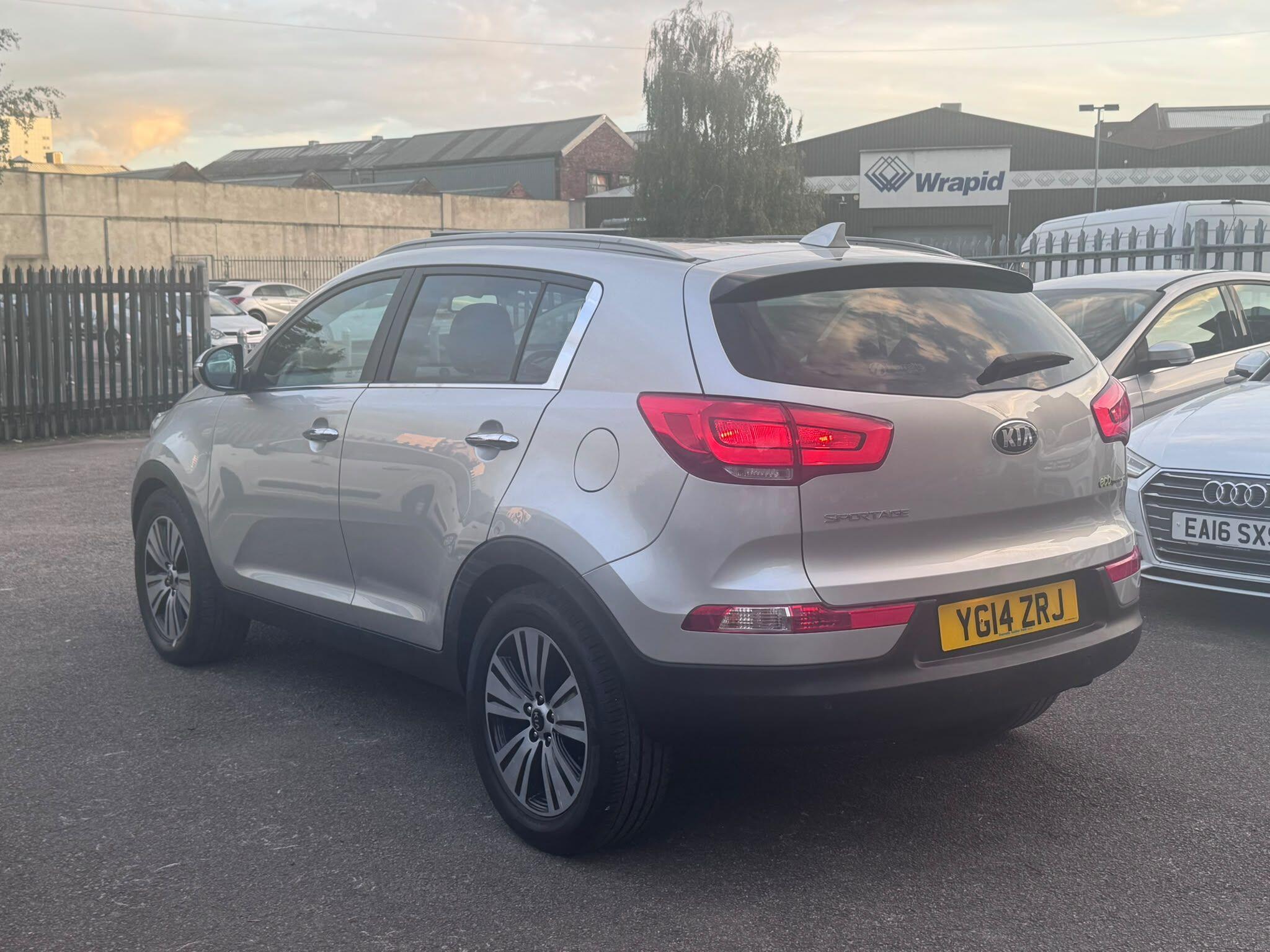 Kia Sportage view 3