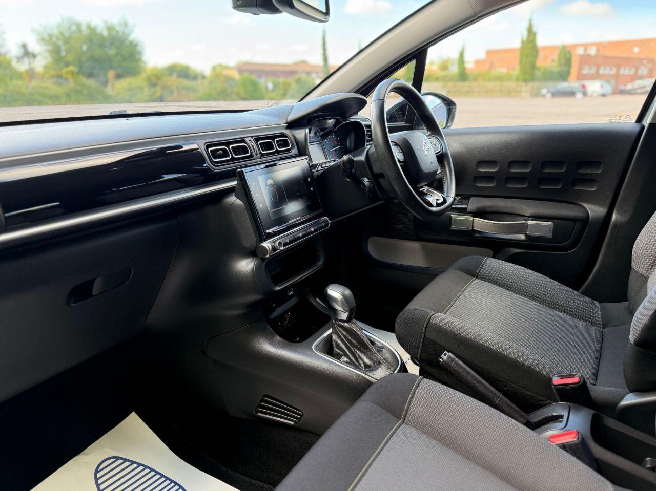 Citroen C3 view 11