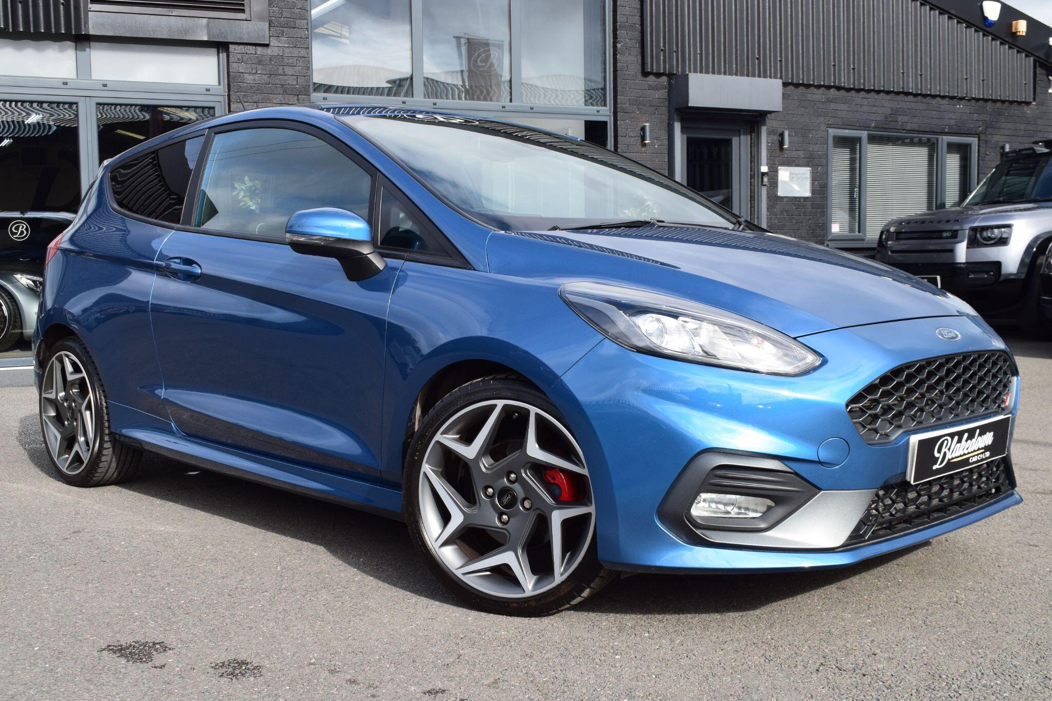 Ford Fiesta view 2