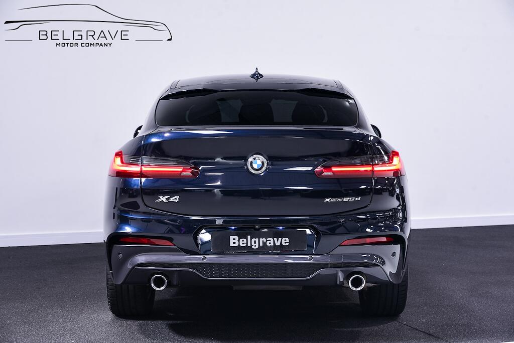 BMW X4 view 7