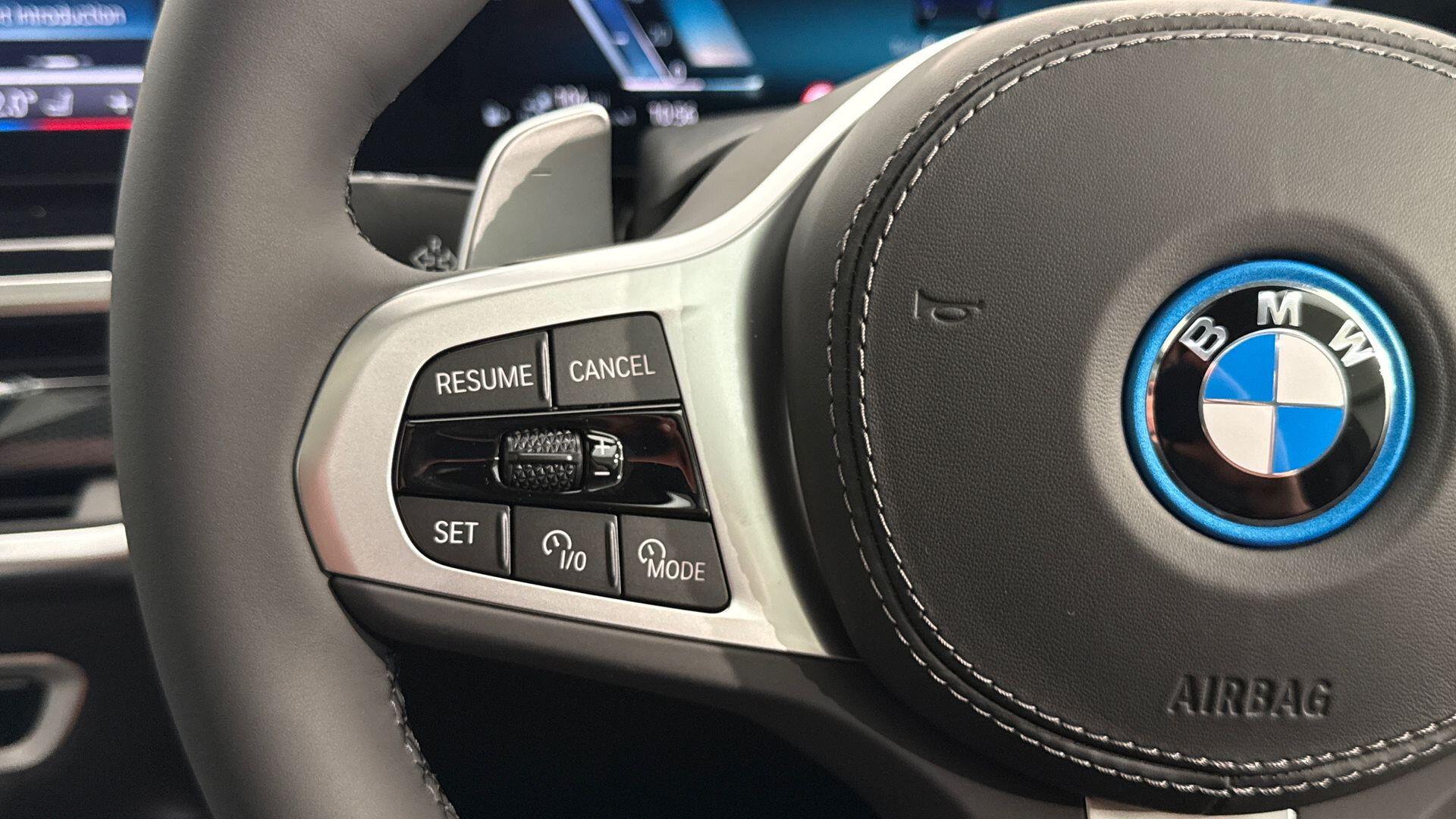 BMW X5 view 17