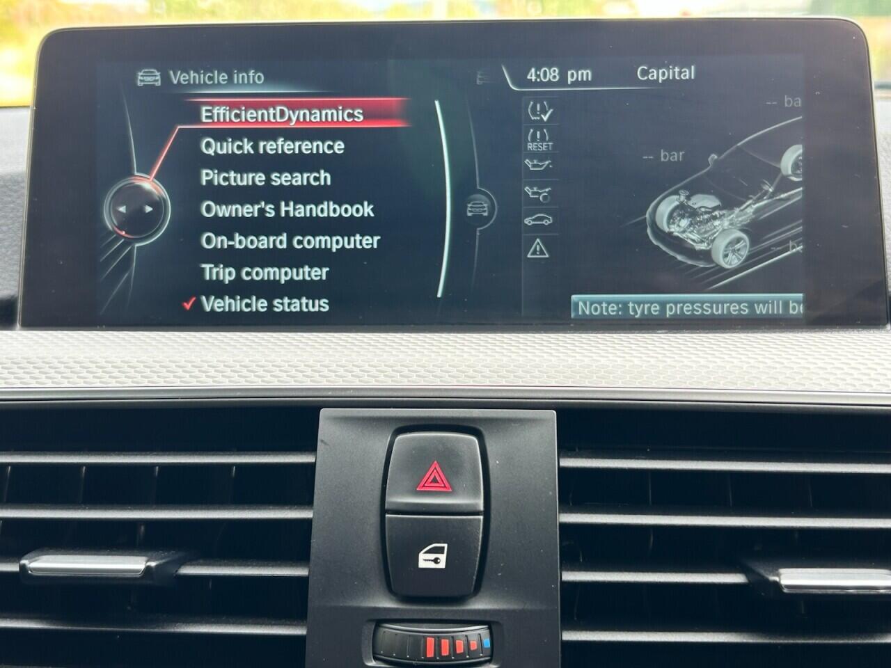 BMW 3 Series view 35