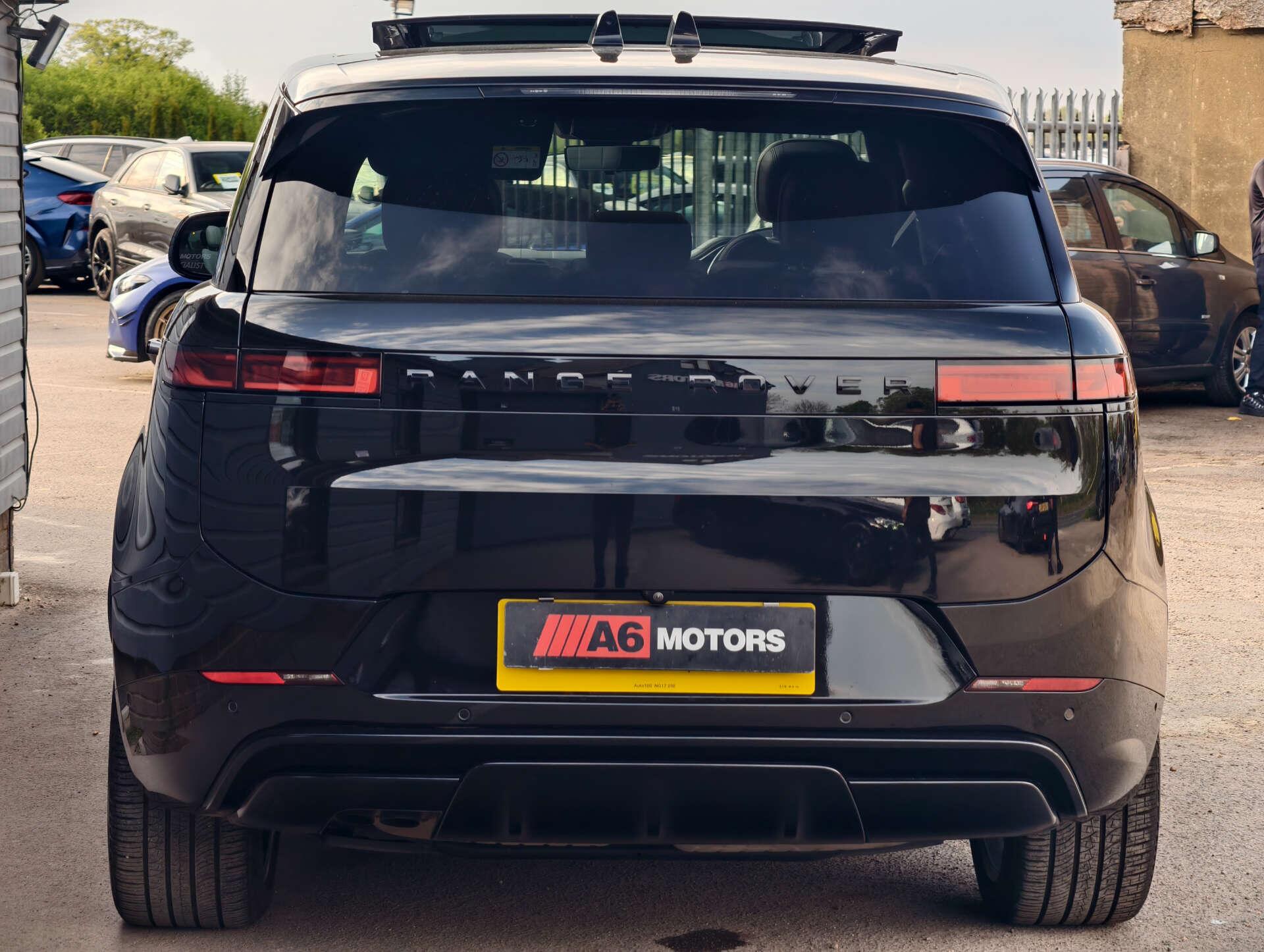 Land Rover Range Rover Sport view 14