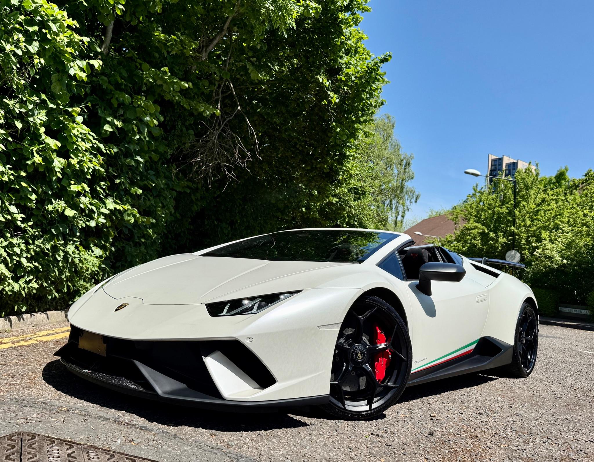 Lamborghini Huracan view 12