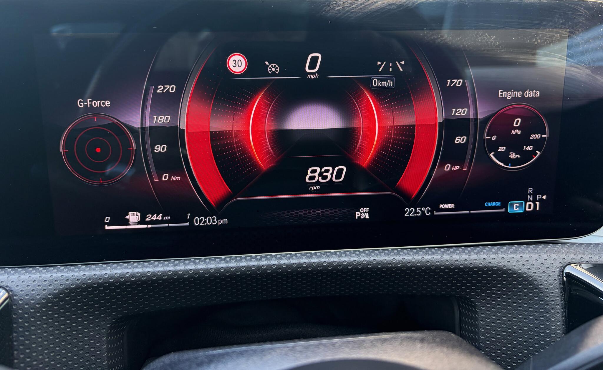 Mercedes-Benz Cla view 31