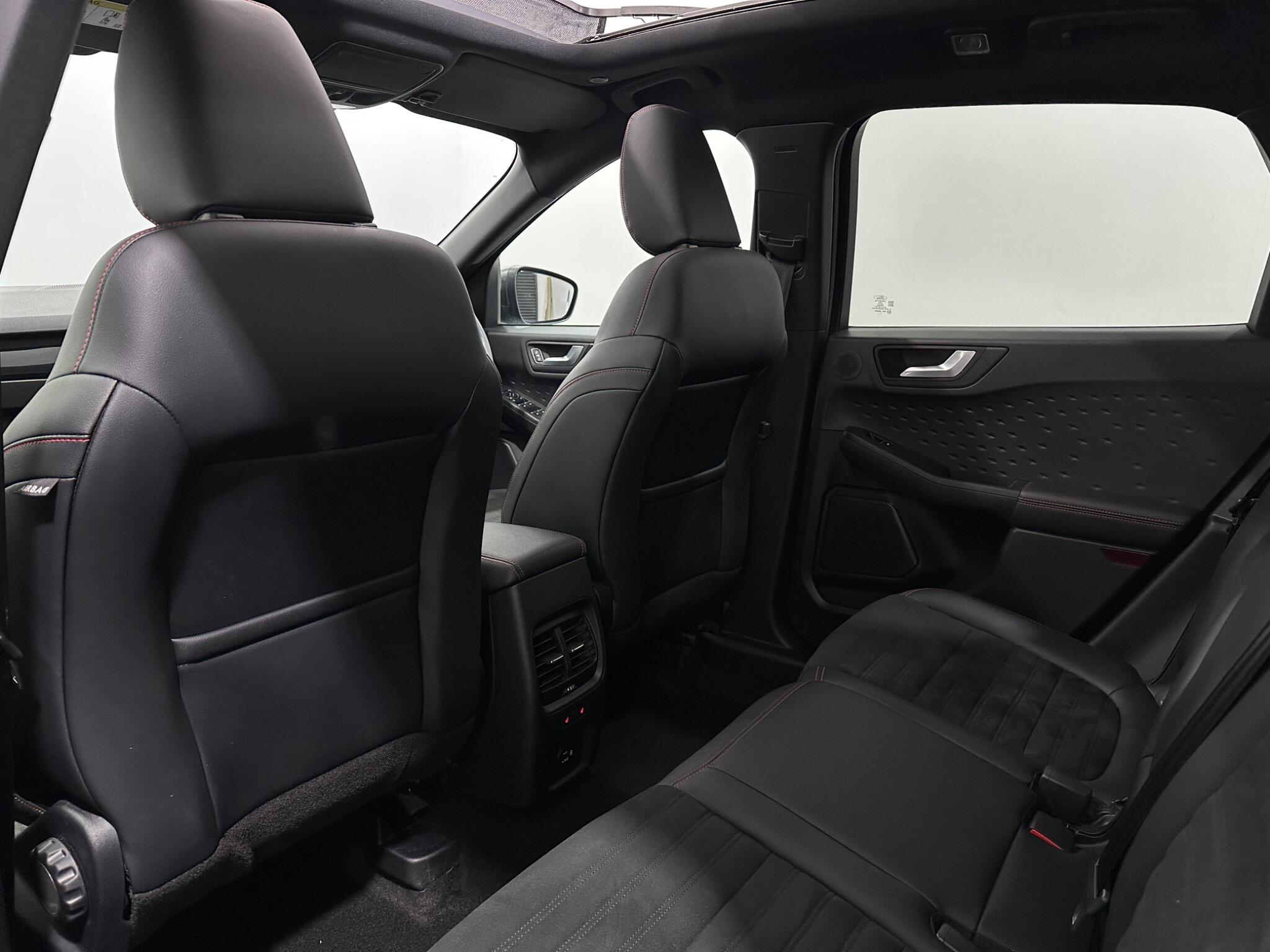 Ford Kuga view 36