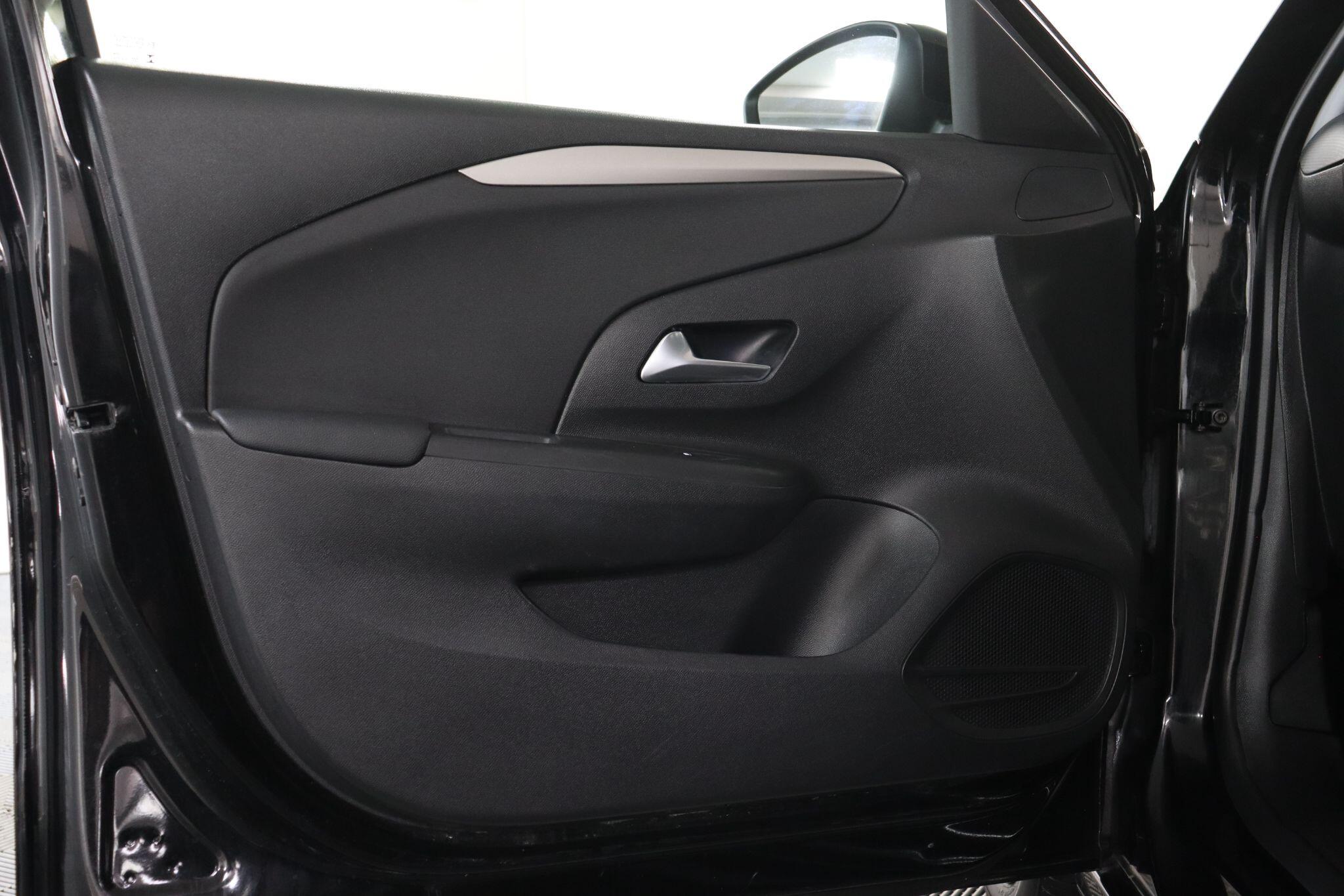 Vauxhall Corsa view 42