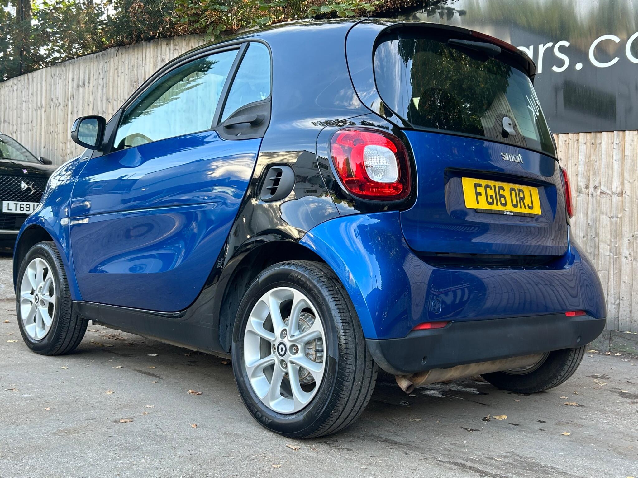 Smart Fortwo view 2