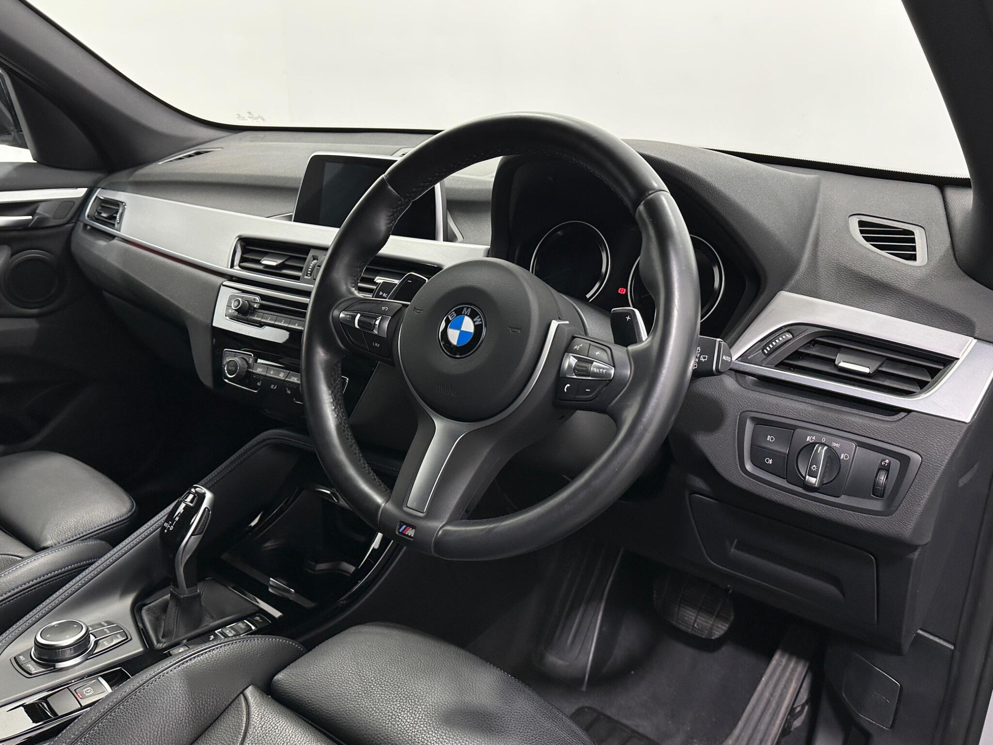 BMW X1 view 11