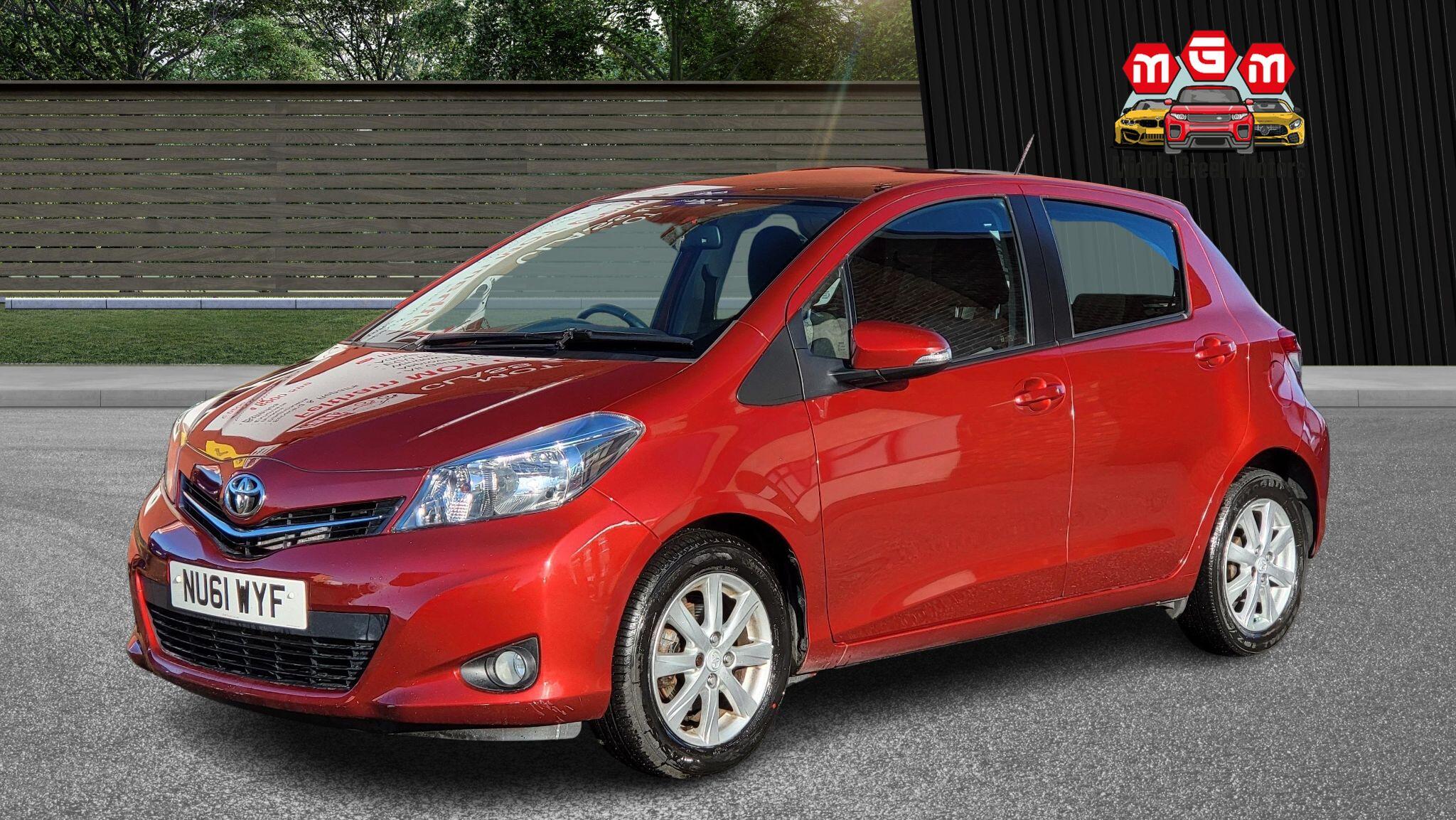 Toyota Yaris view 4
