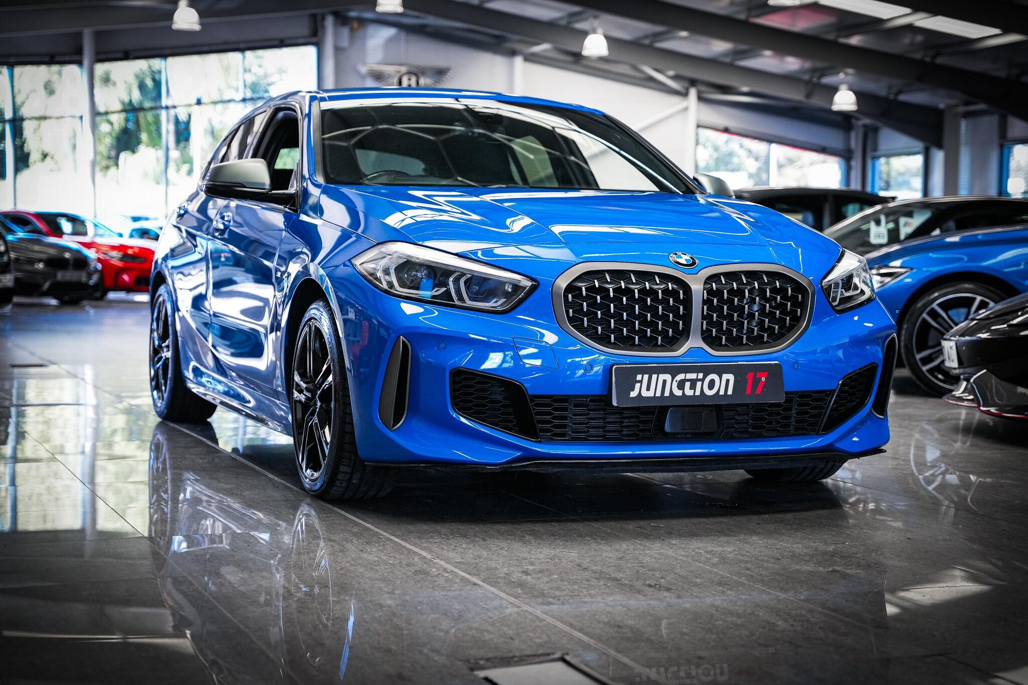 BMW 1 Series view 10