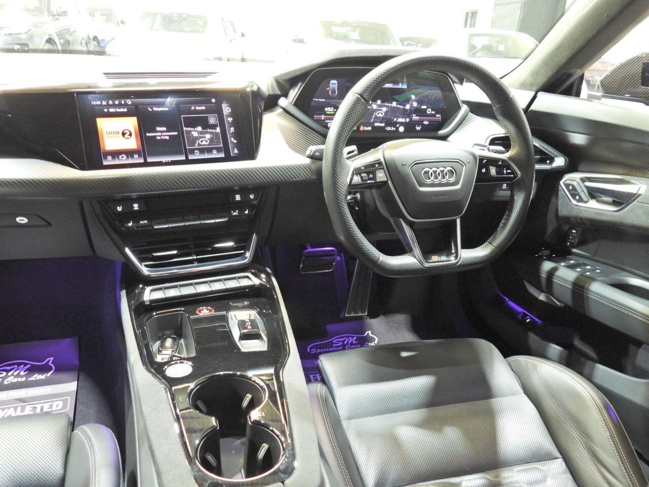 Audi E-Tron GT view 32