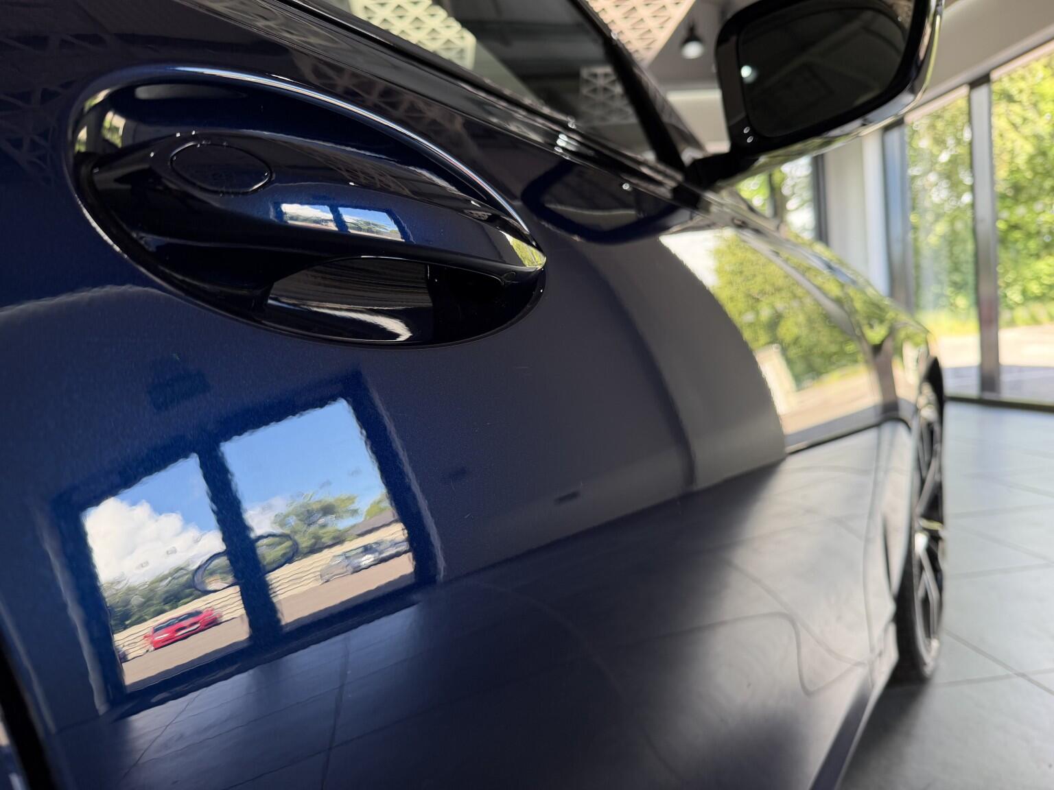 BMW 3 Series view 36