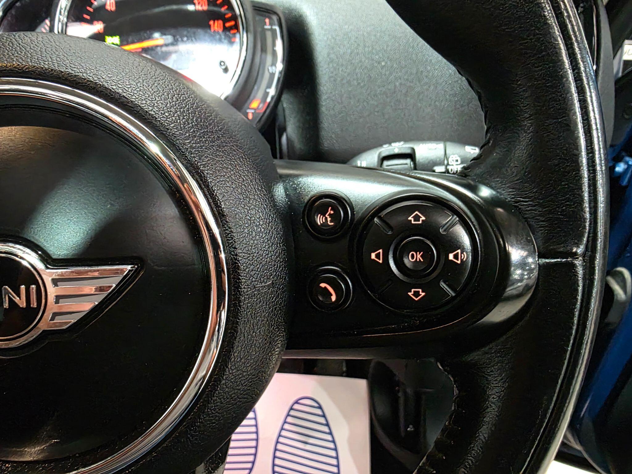 Mini Countryman view 17
