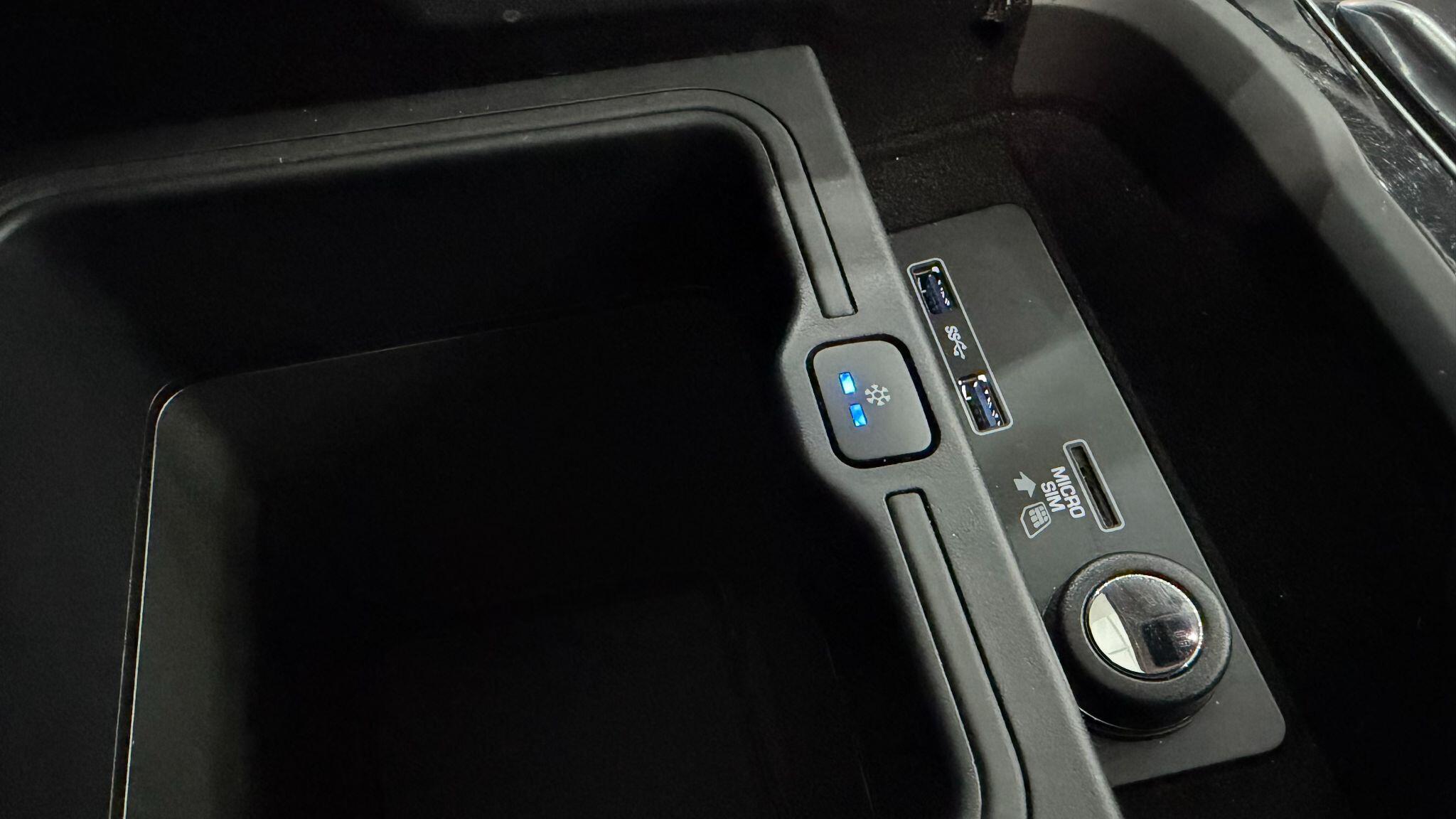 Land Rover Range Rover Sport view 20