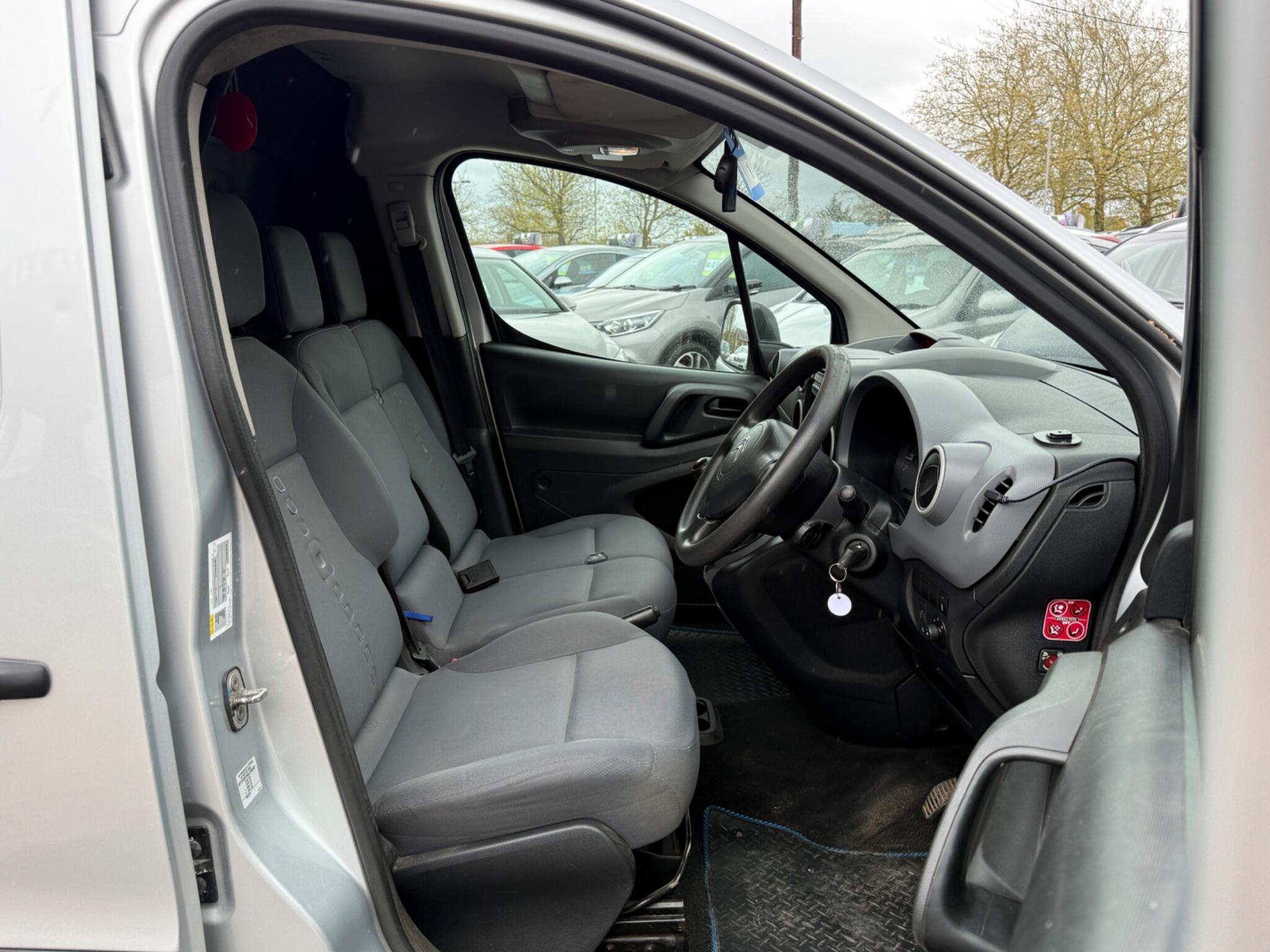 Citroen Berlingo - Image 37