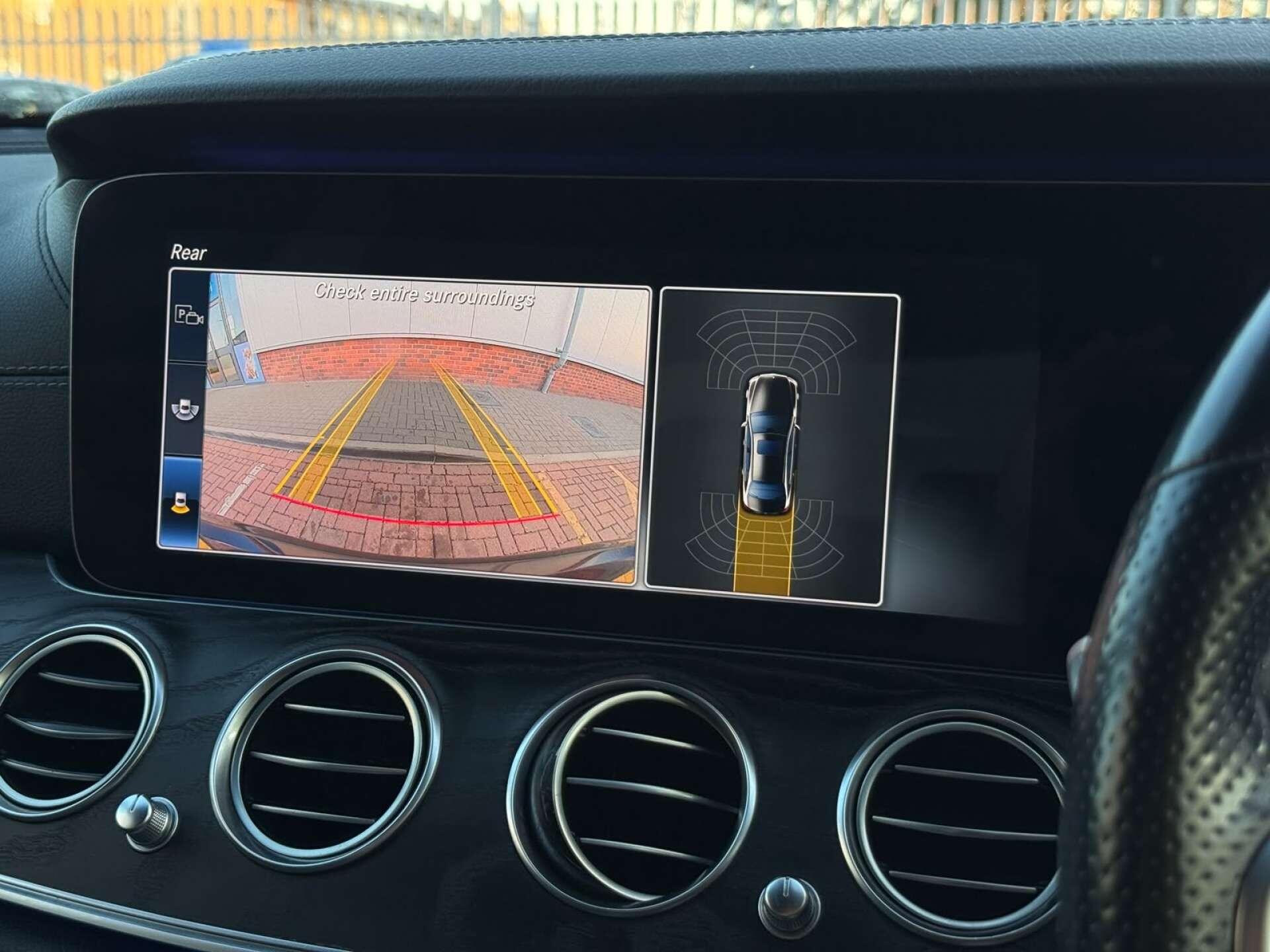 Mercedes-Benz E Class view 17