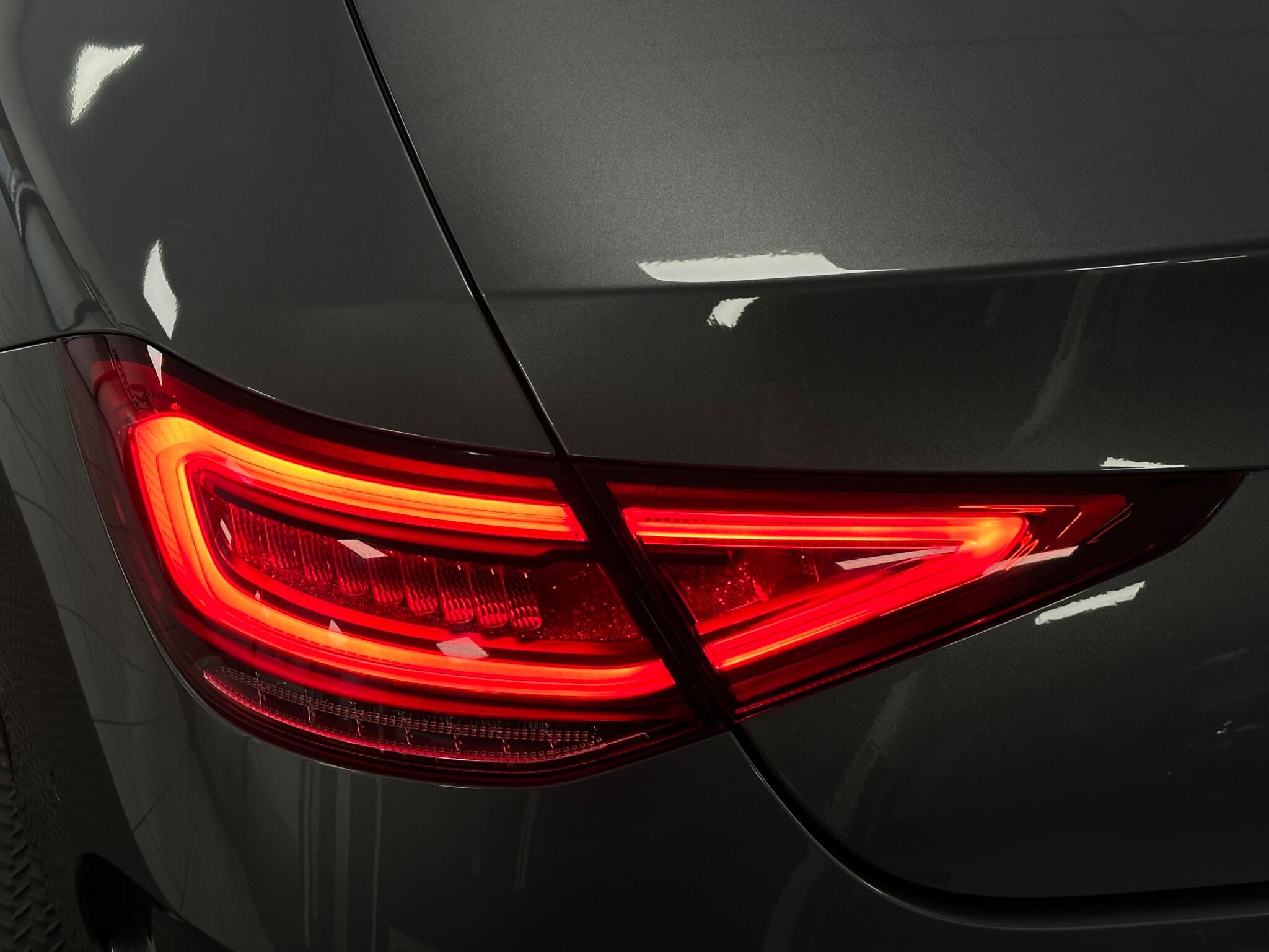Mercedes-Benz CLS view 44