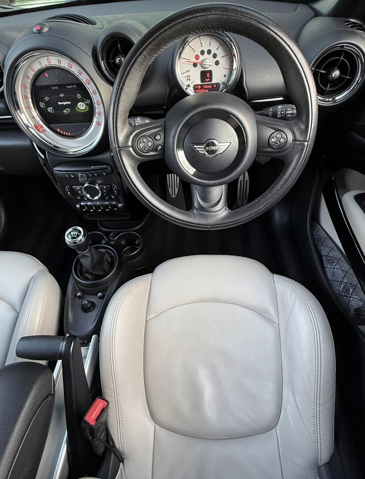 Mini Paceman view 54