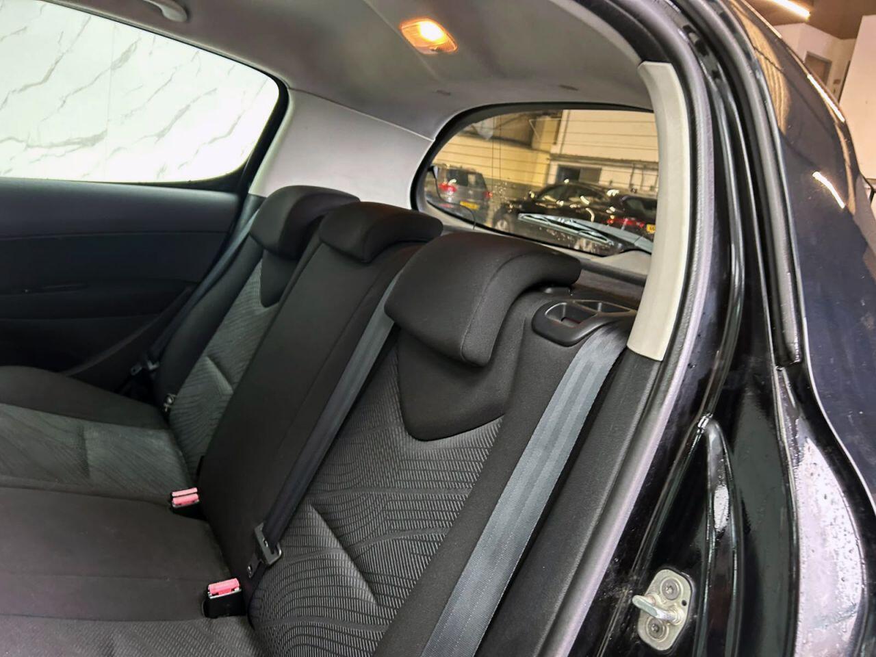 Peugeot 308 view 20