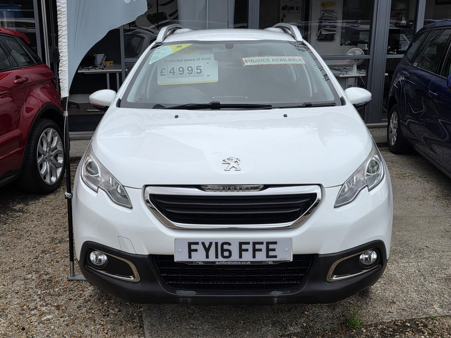 Peugeot 2008 view 2