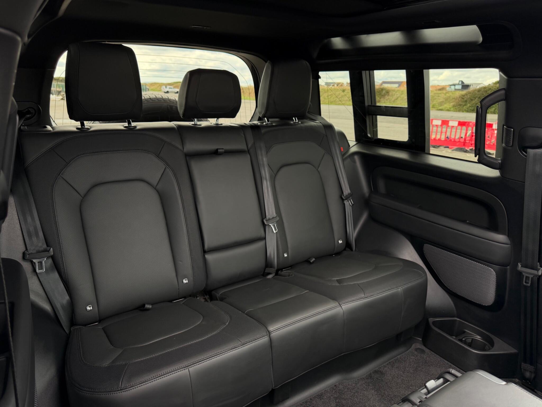 Land Rover Defender view 26