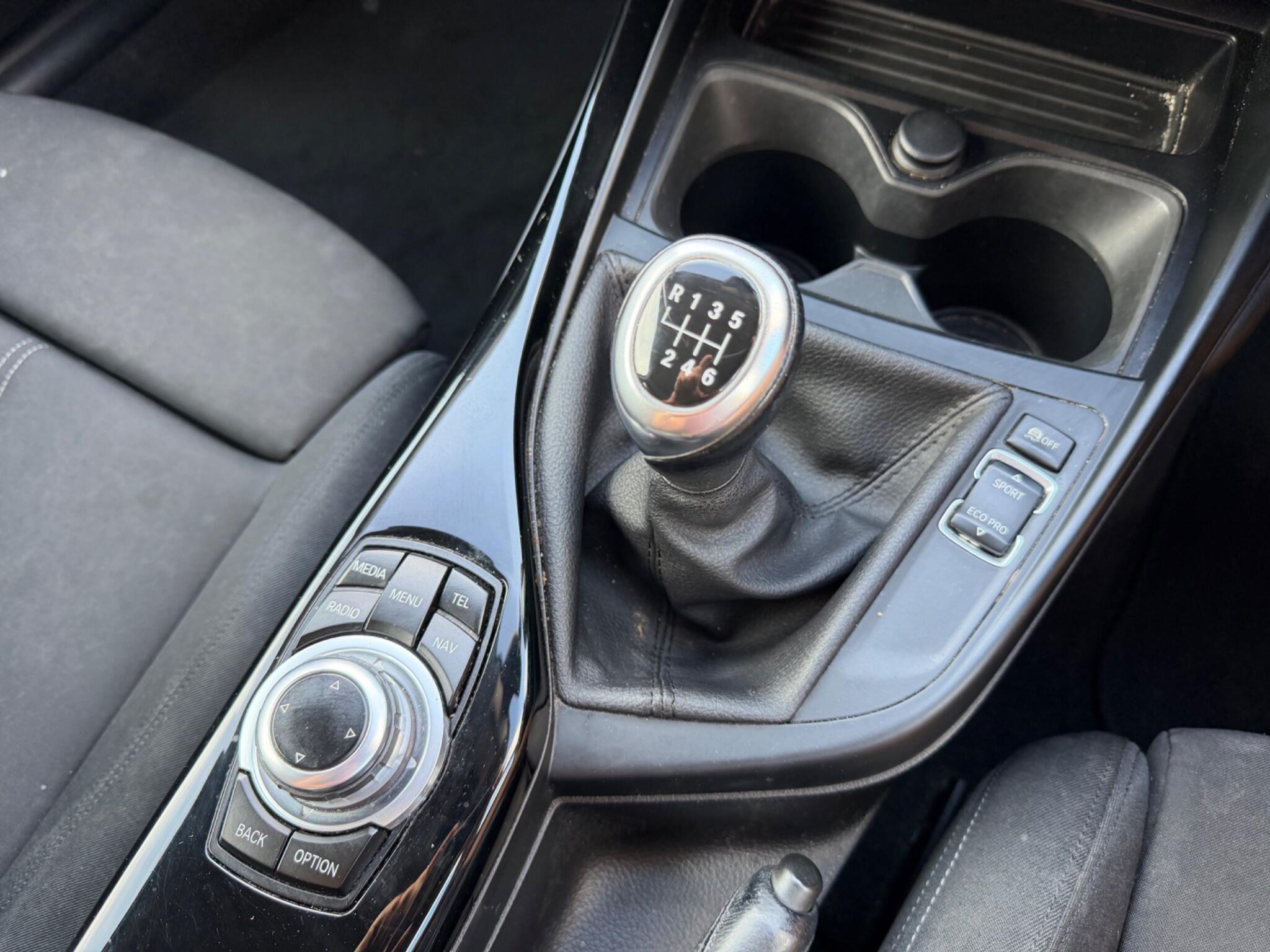 BMW 2 Series view 11