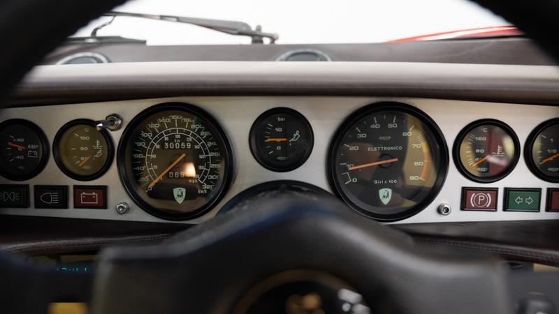Lamborghini Countach view 34