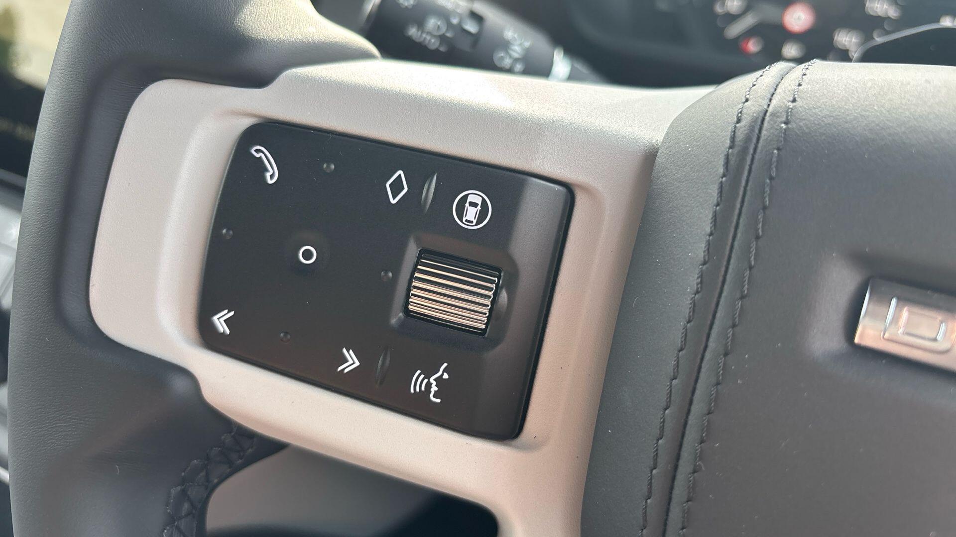 Land Rover Defender view 20