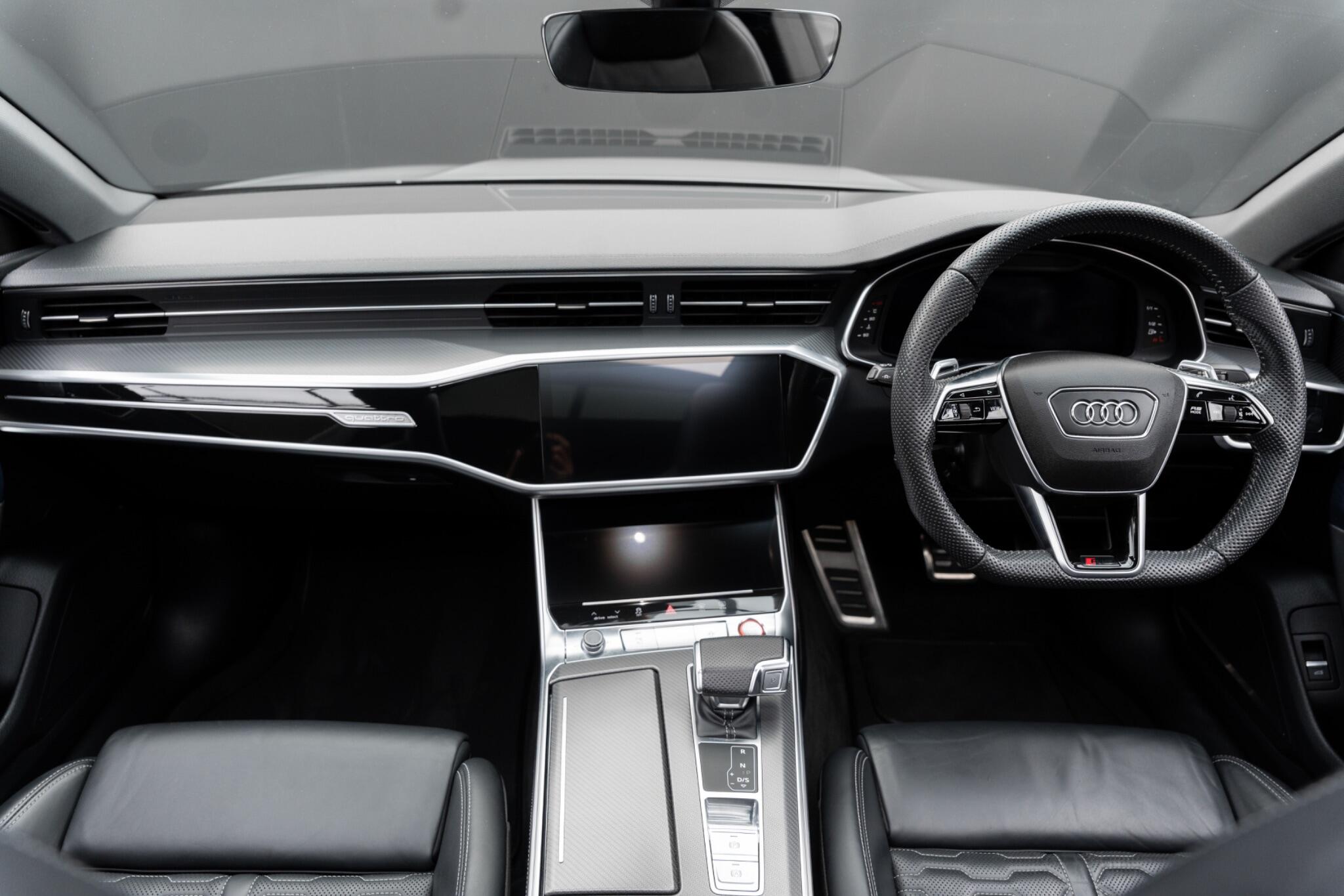 Audi RS7 view 31