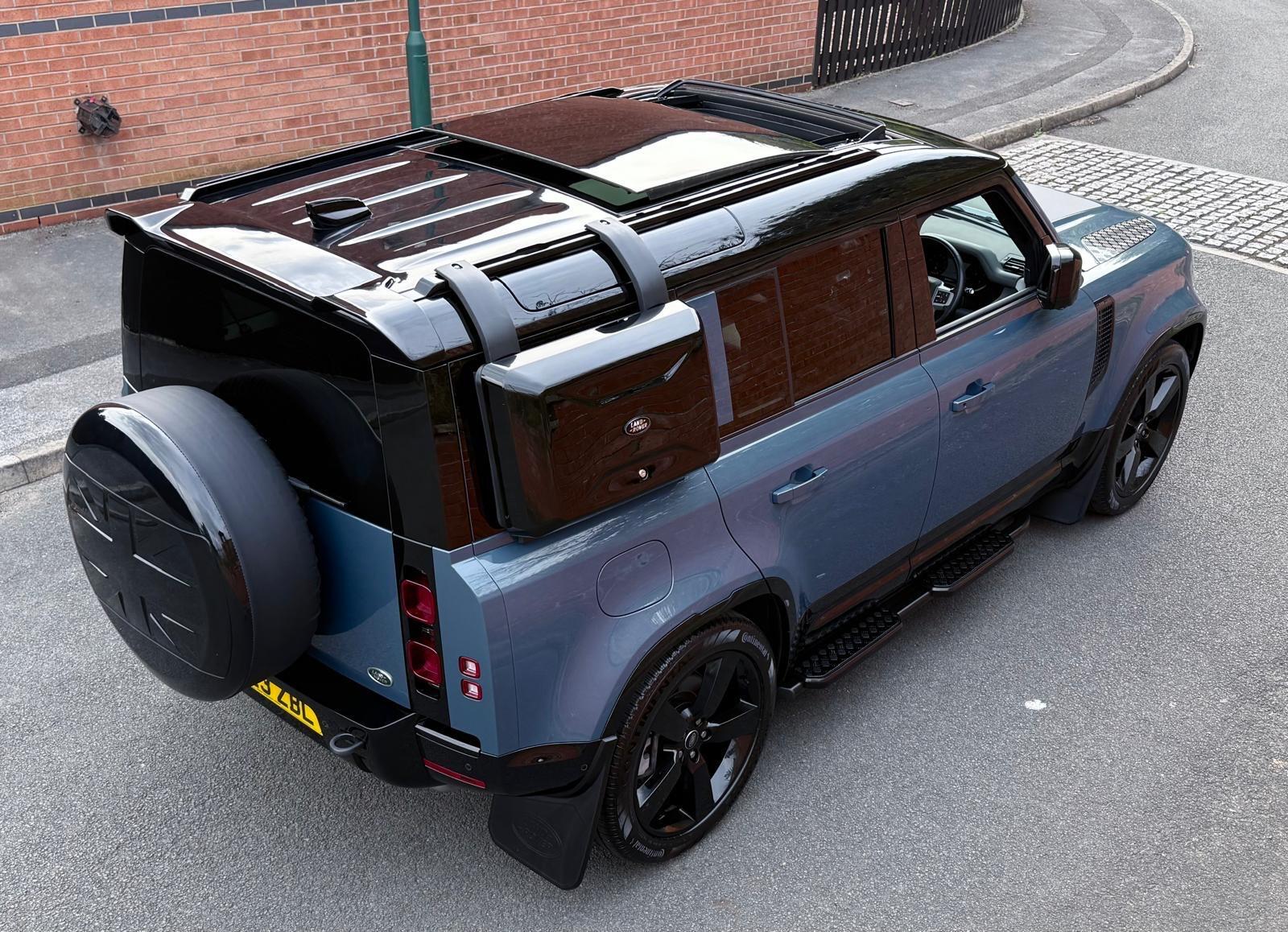 Land Rover Defender view 94