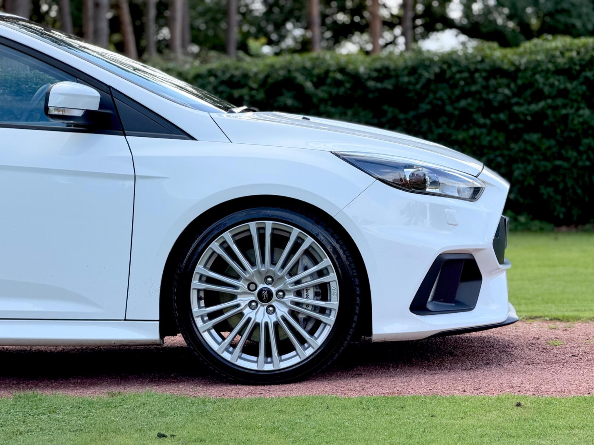 Ford Focus view 45