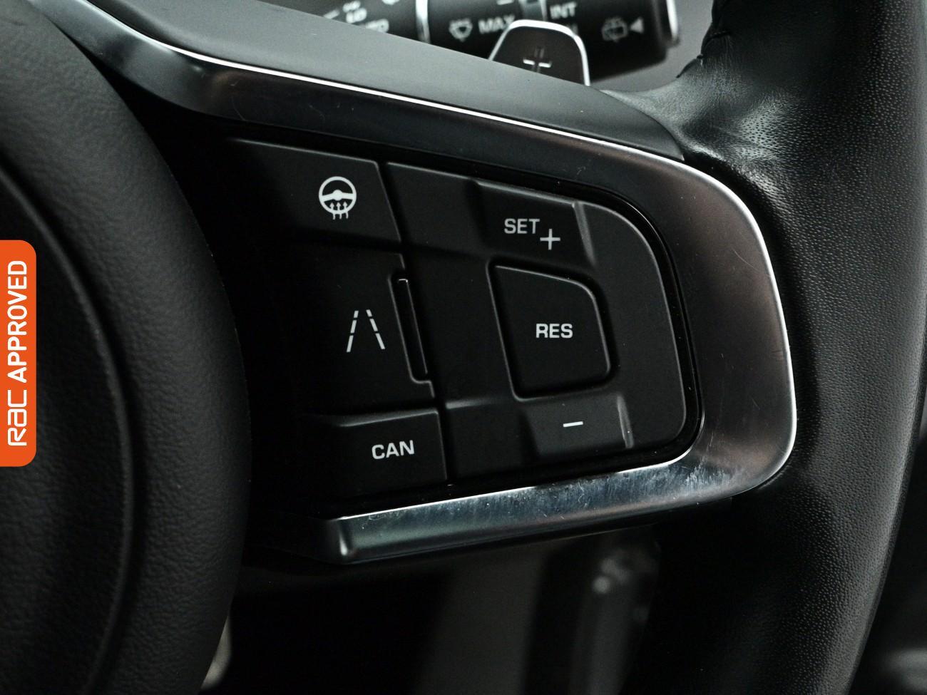 Jaguar F-Pace view 23