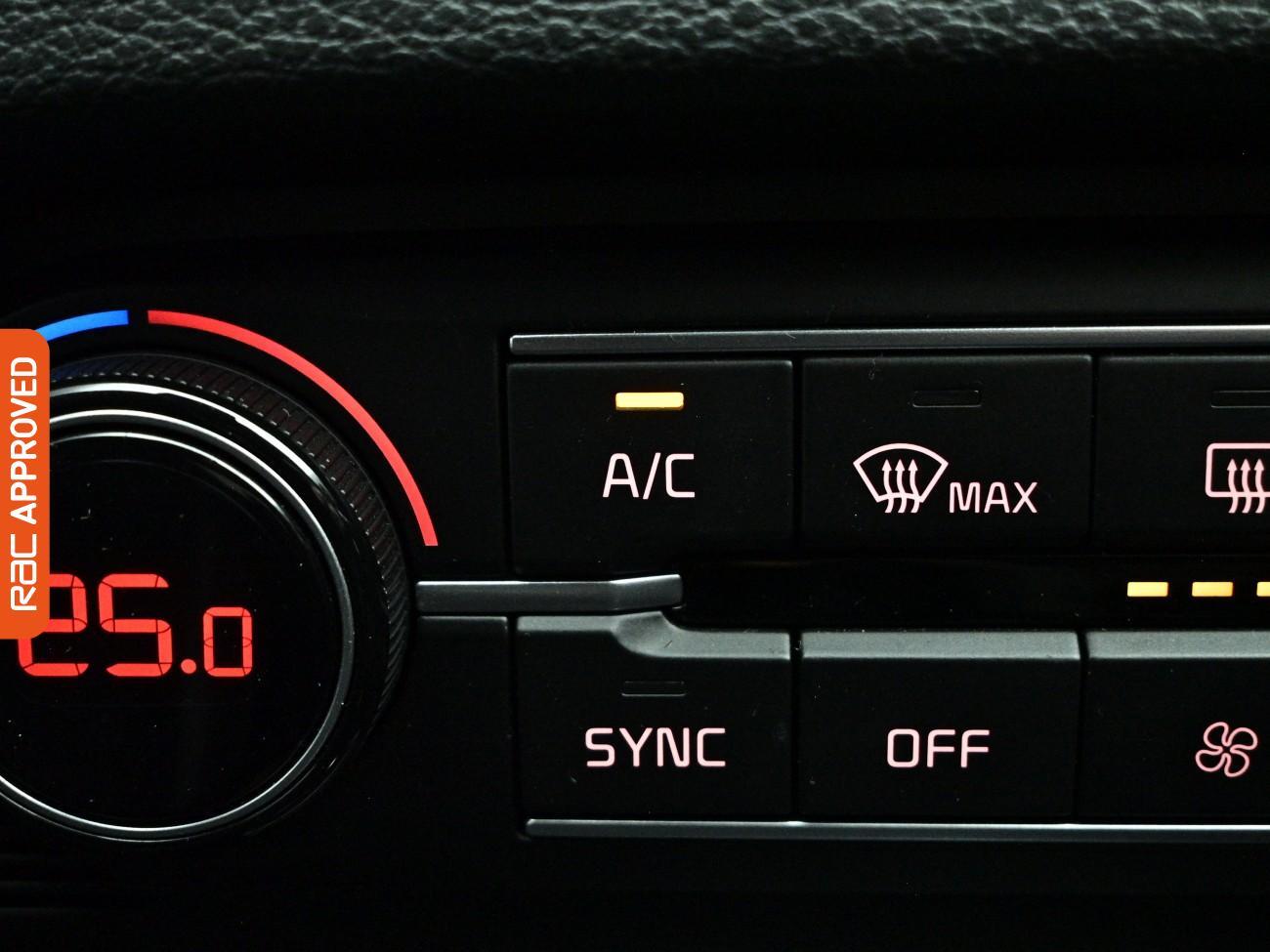 Kia Ceed view 17