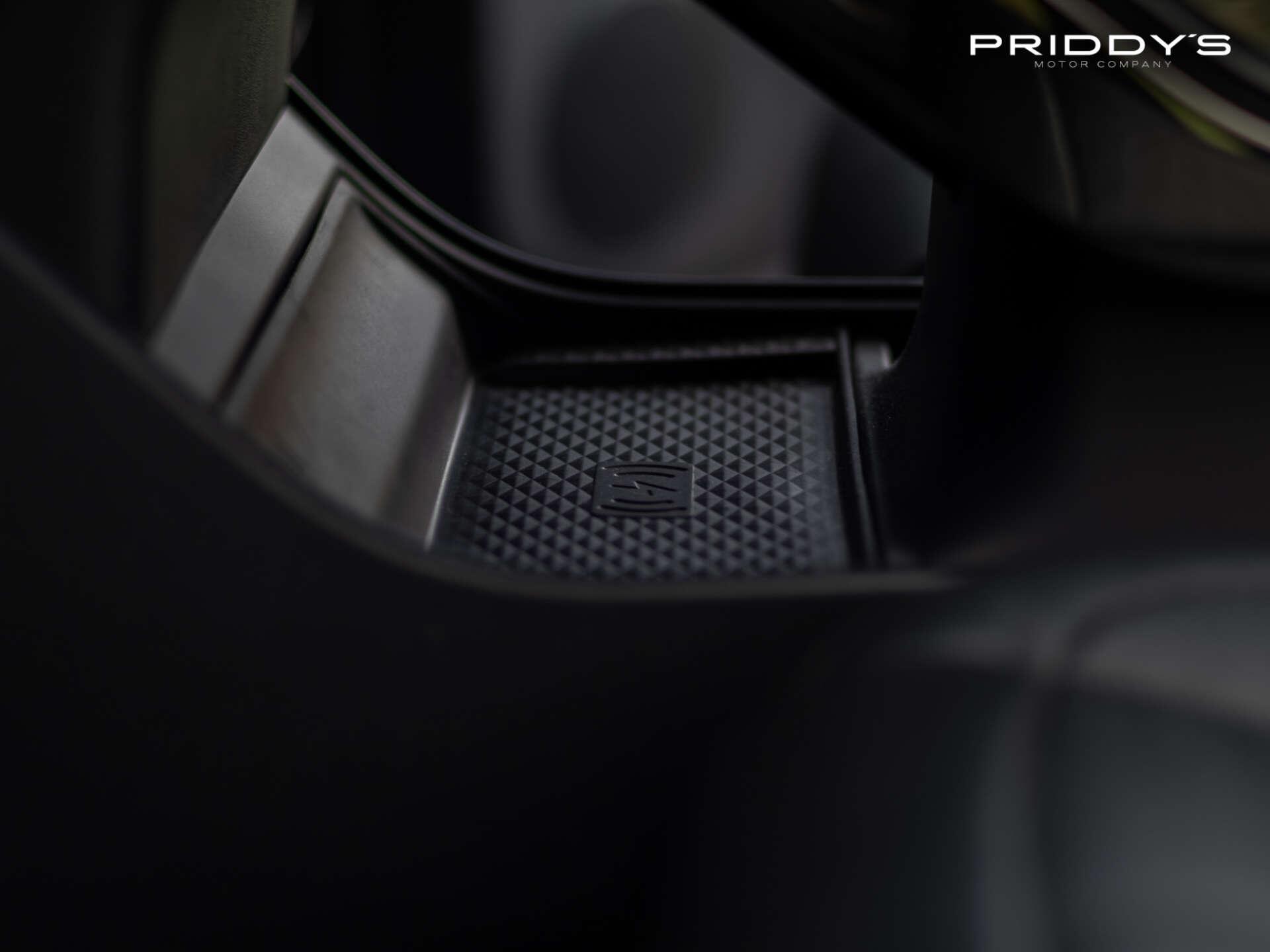 Land Rover Range Rover Evoque view 33
