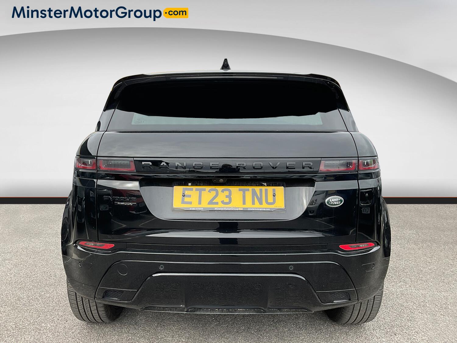 Land Rover Range Rover Evoque view 3