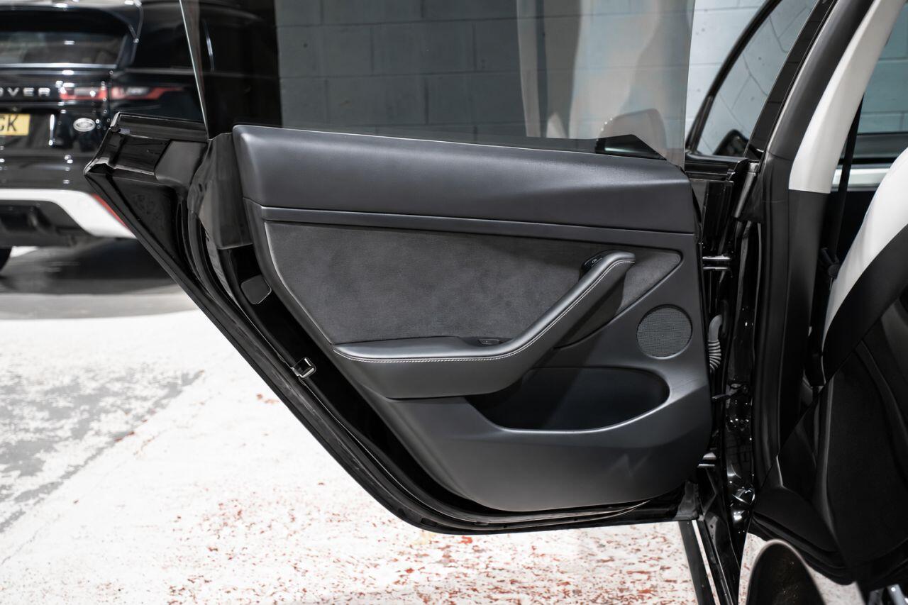 Tesla Model 3 view 17