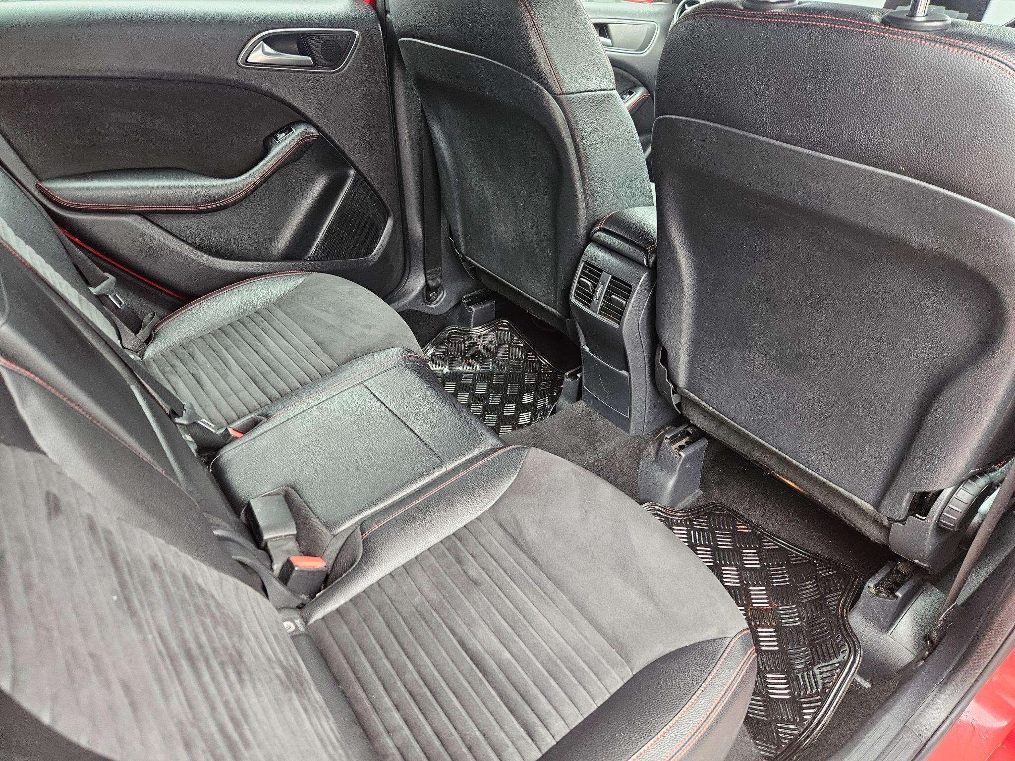 2018 Mercedes-Benz B Class image 47