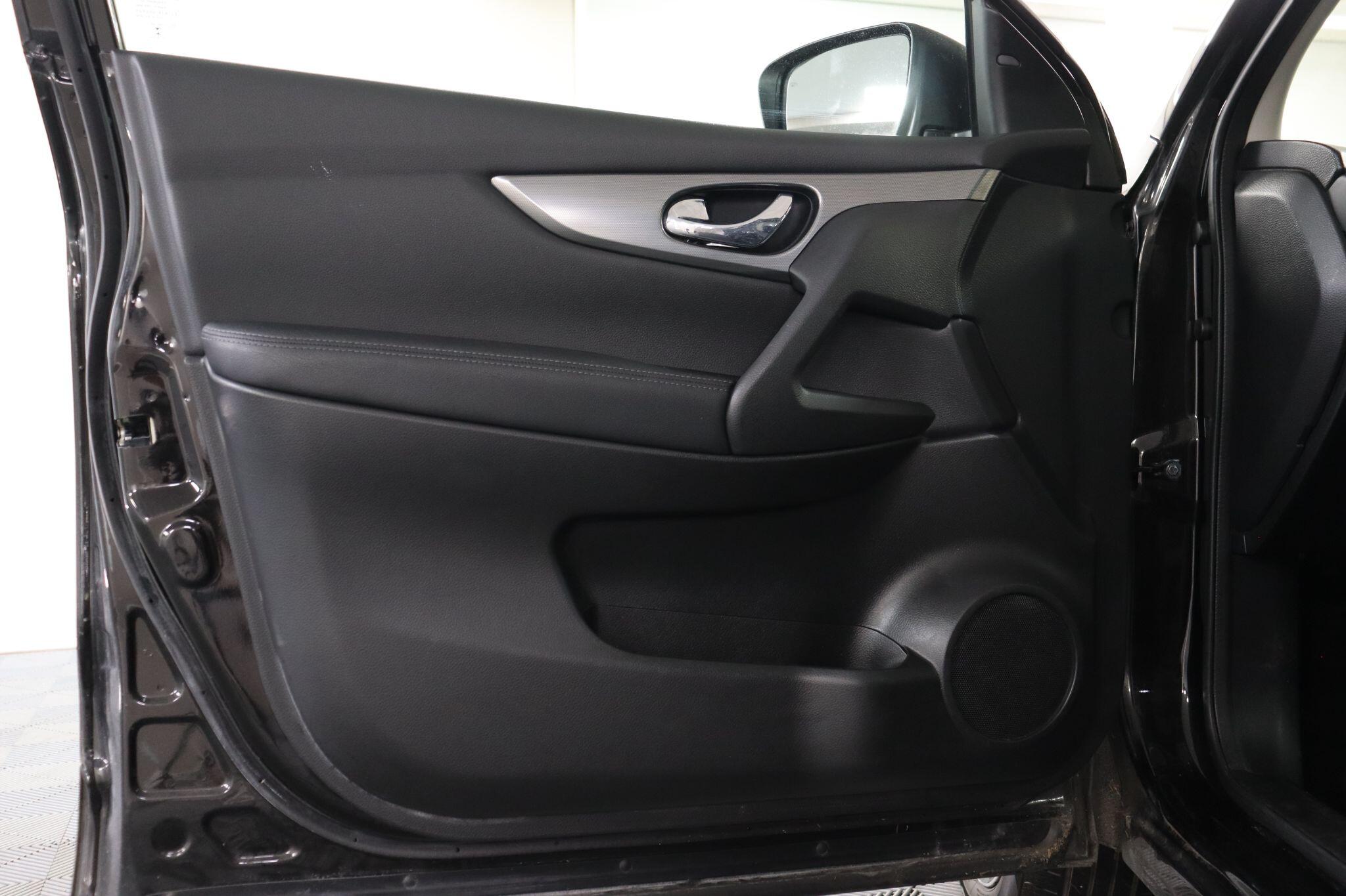 Nissan Qashqai view 44