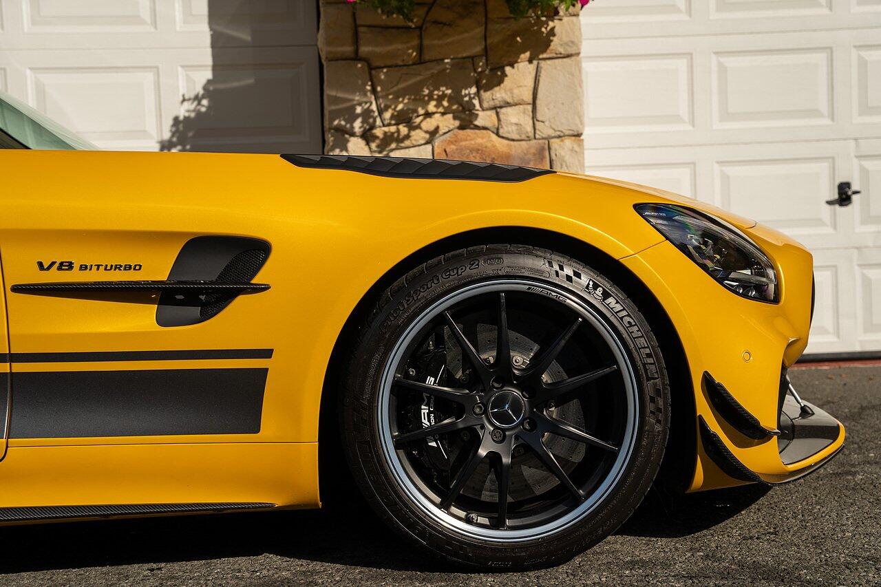 Mercedes-Benz Amg GT view 5