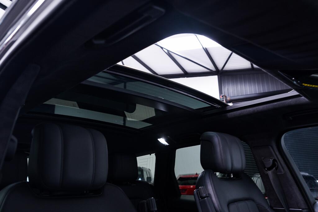 Land Rover Range Rover Sport view 6