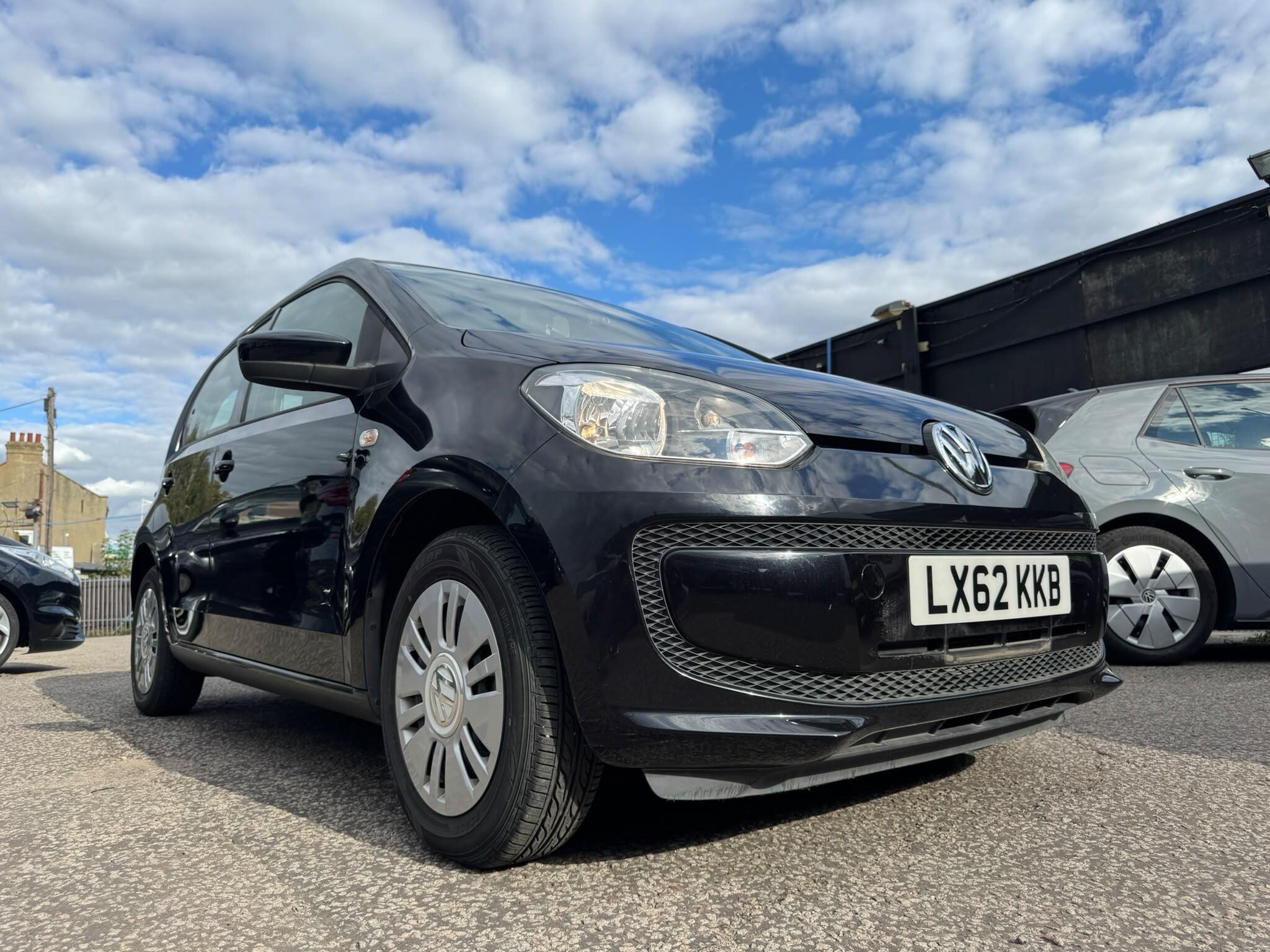 Volkswagen Up! view 21