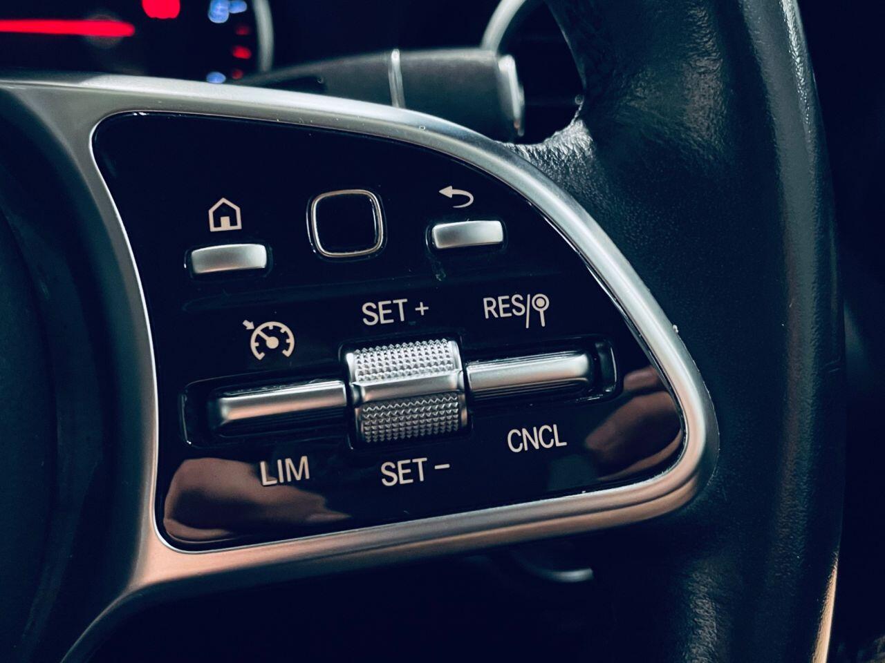 Mercedes-Benz GLC view 16