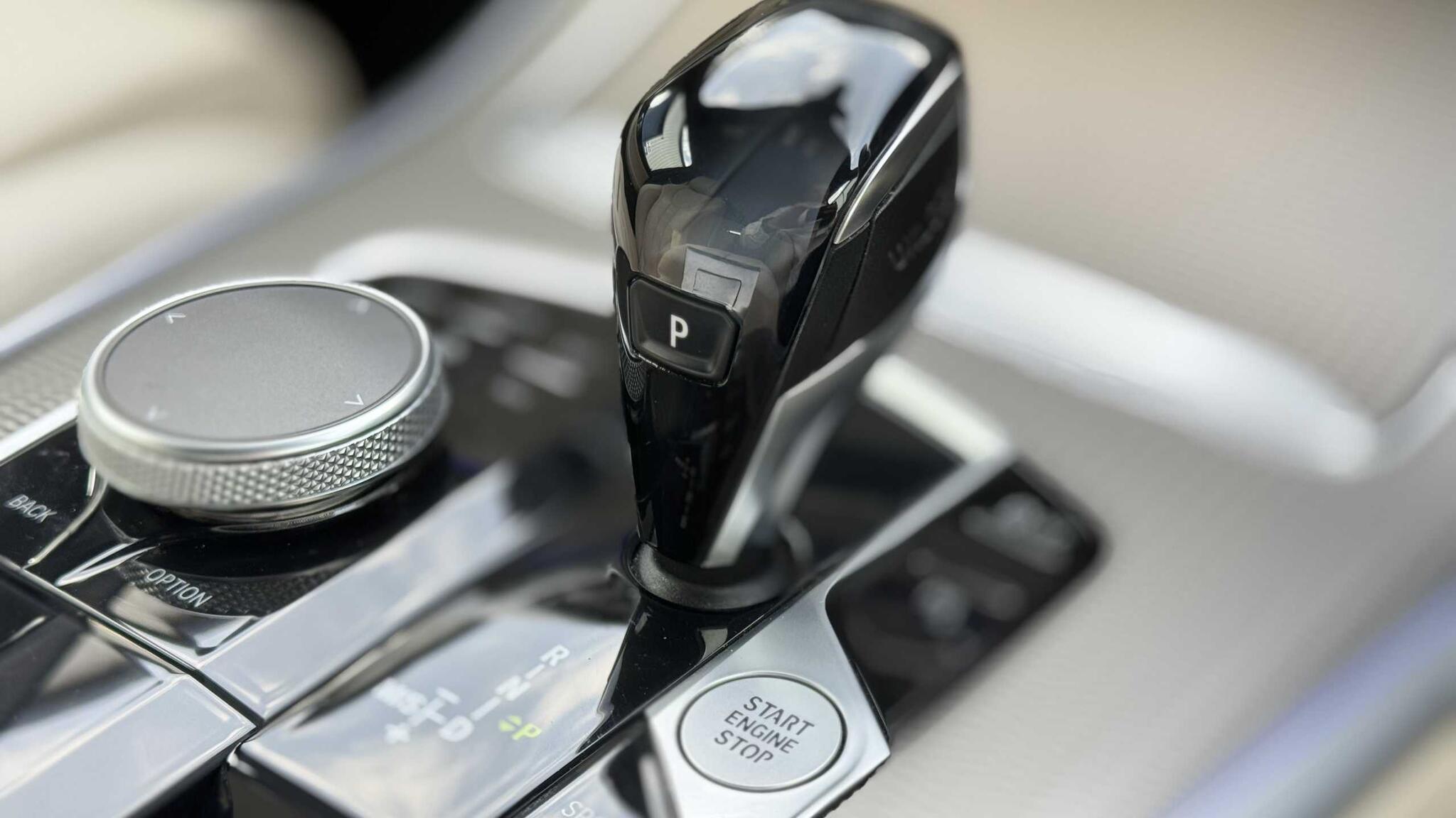 BMW X5 view 28