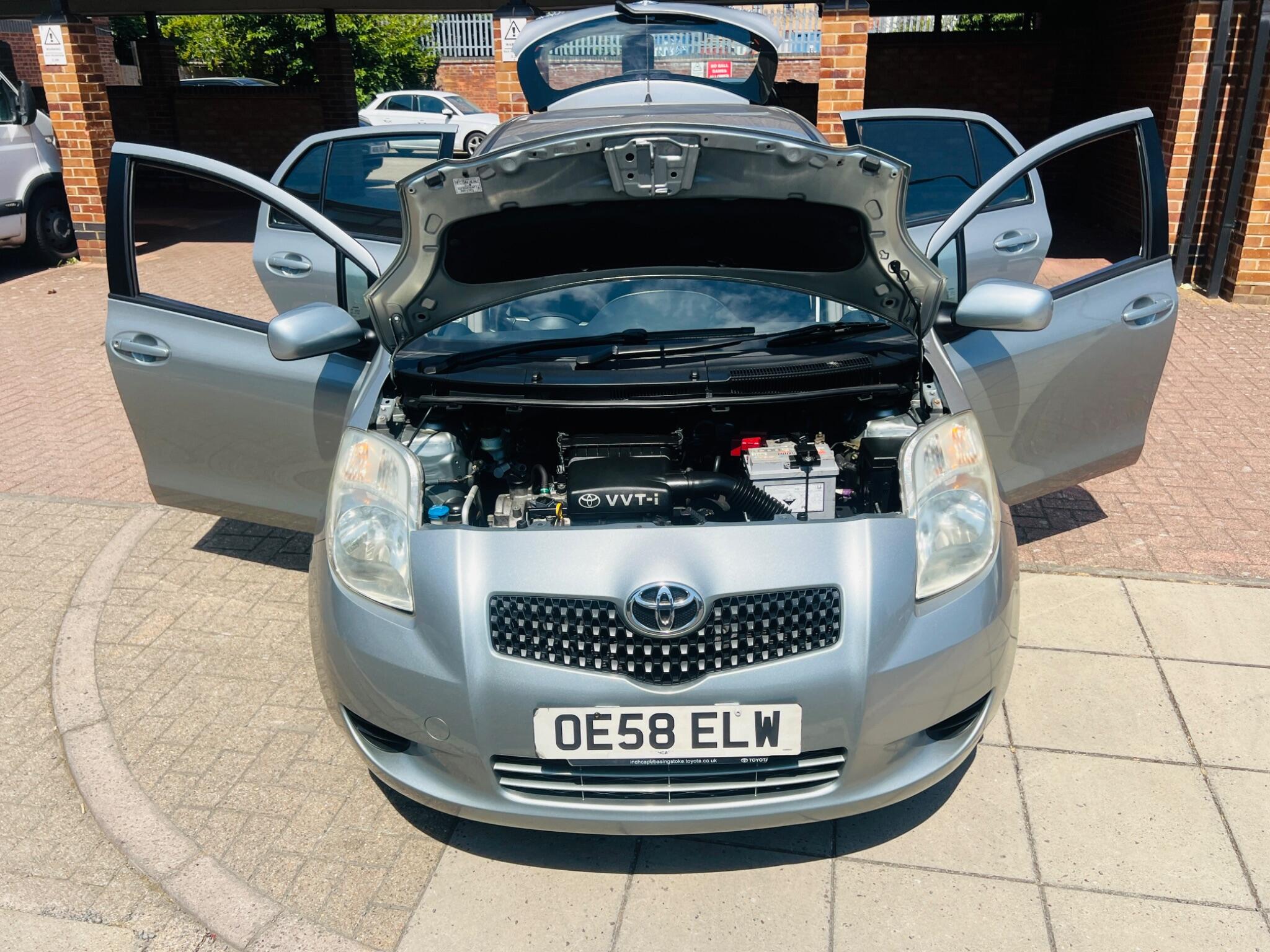 Toyota Yaris view 39