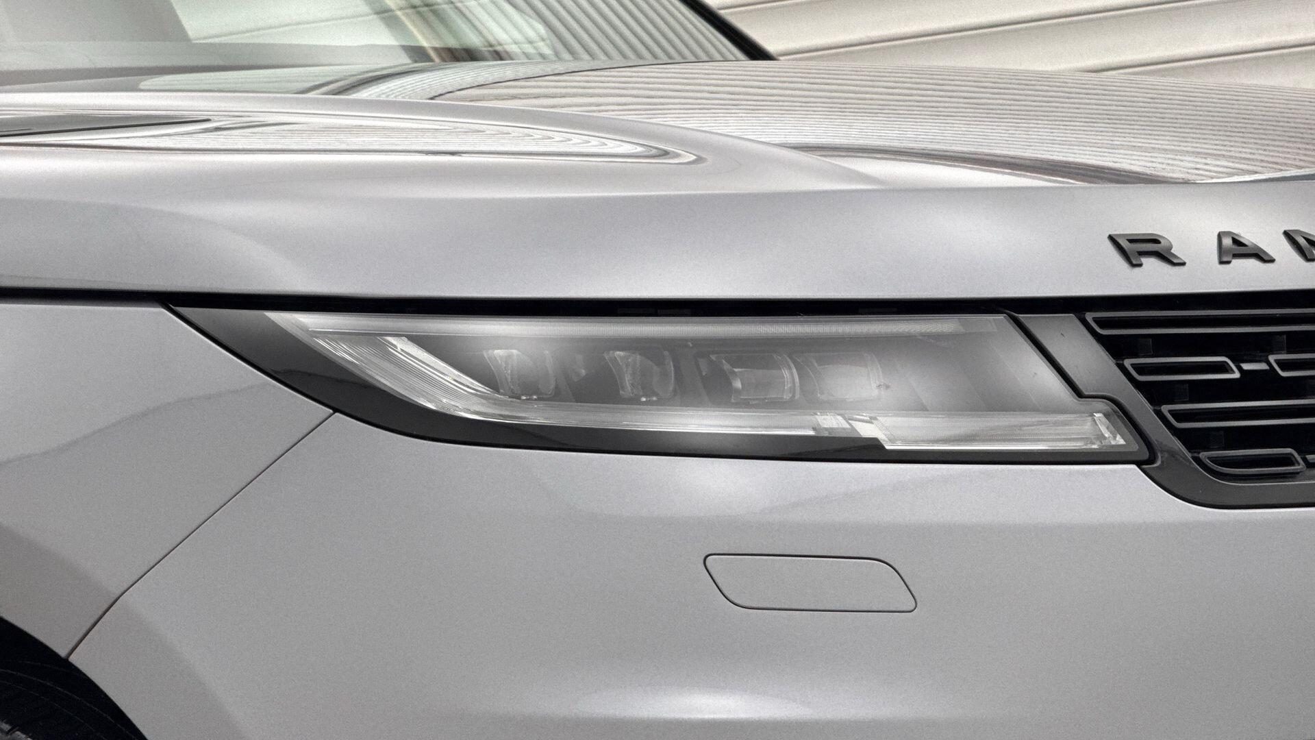 Land Rover Range Rover Sport view 17