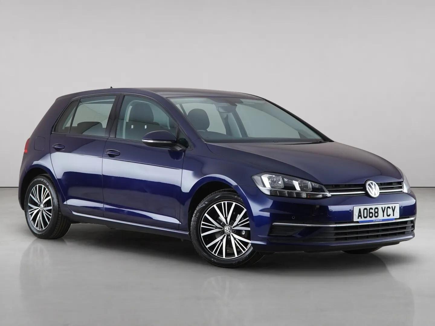 2018 Volkswagen Golf in Blue for sale