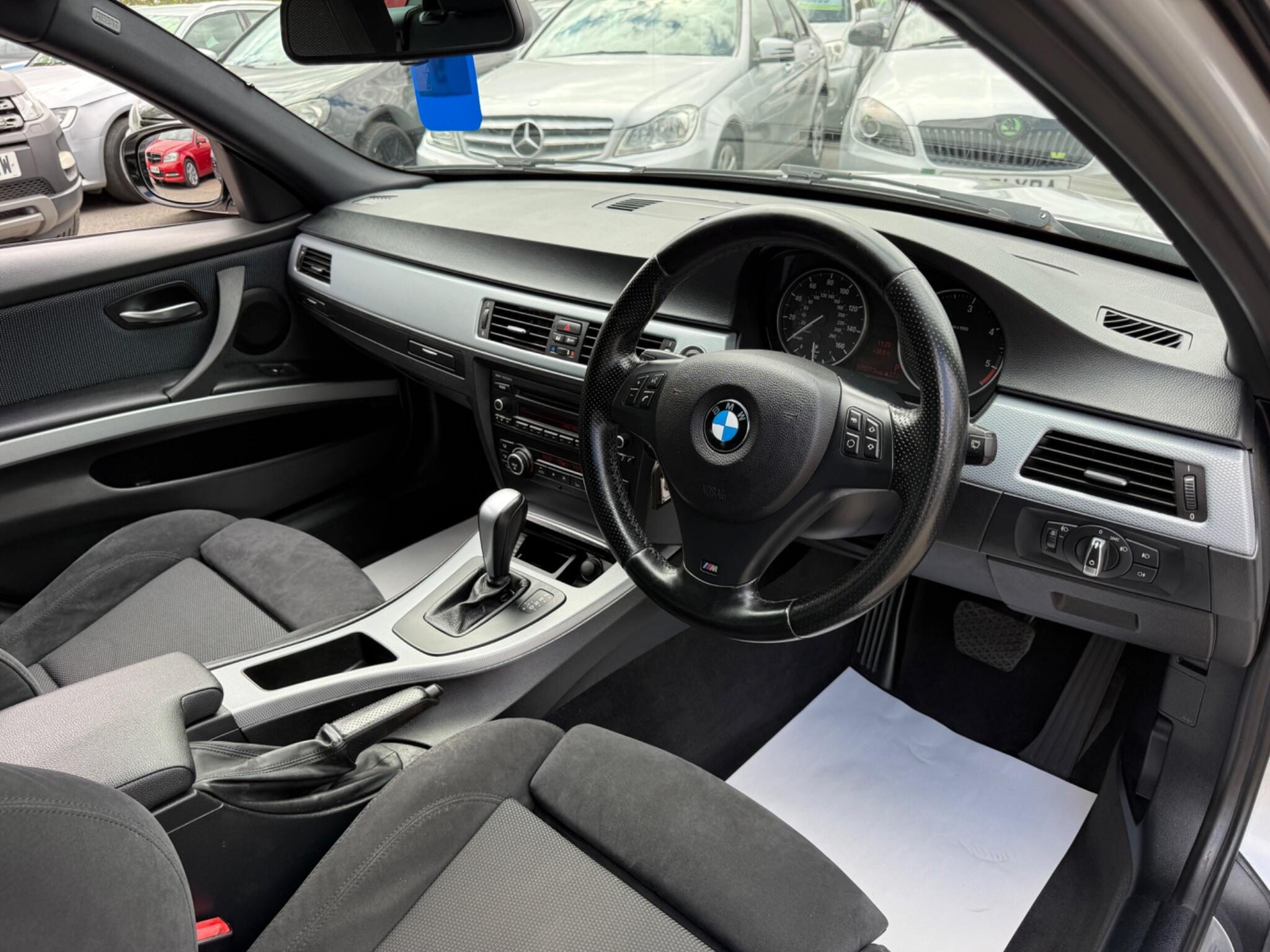BMW 3 Series - Image 32