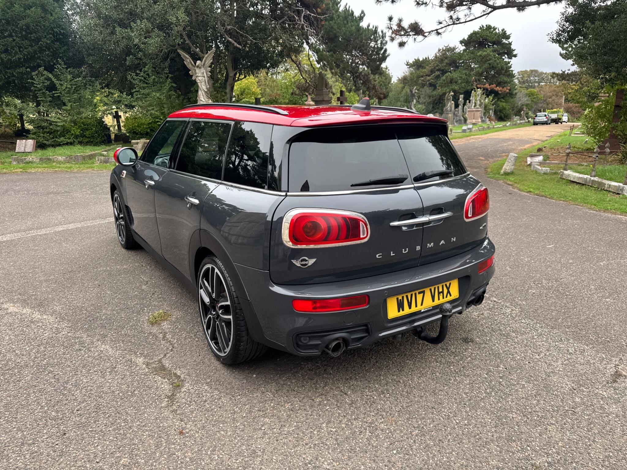 Mini Clubman view 5